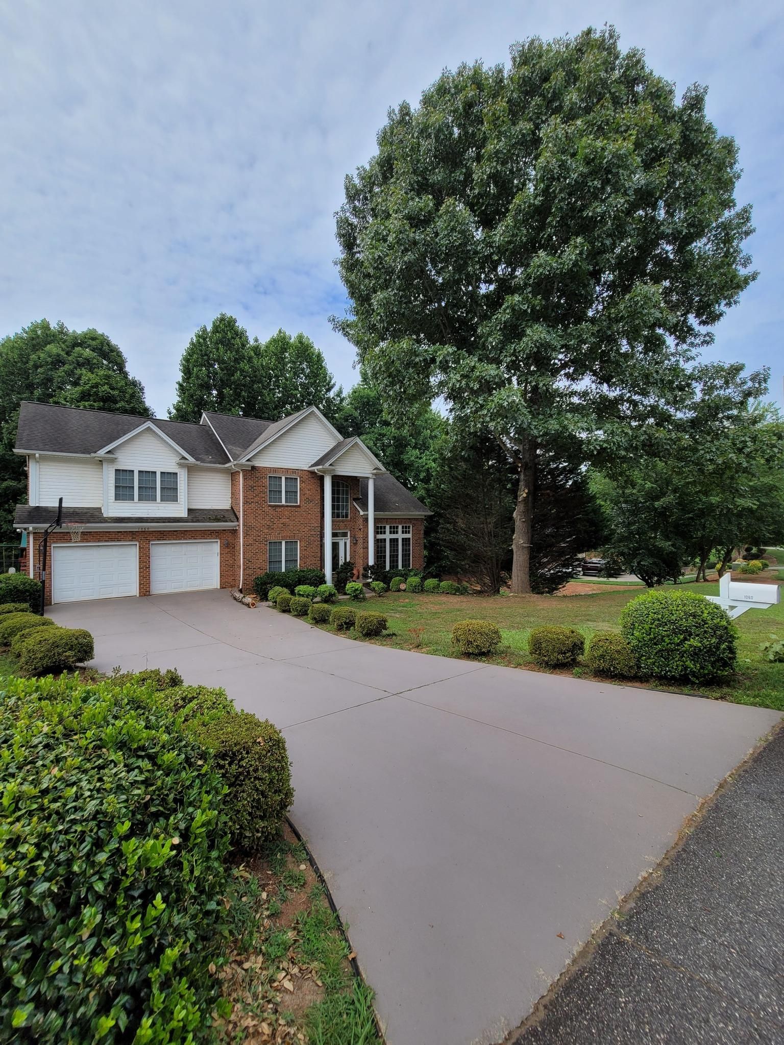  for Platinum Outdoor Services LLC in Conover, NC