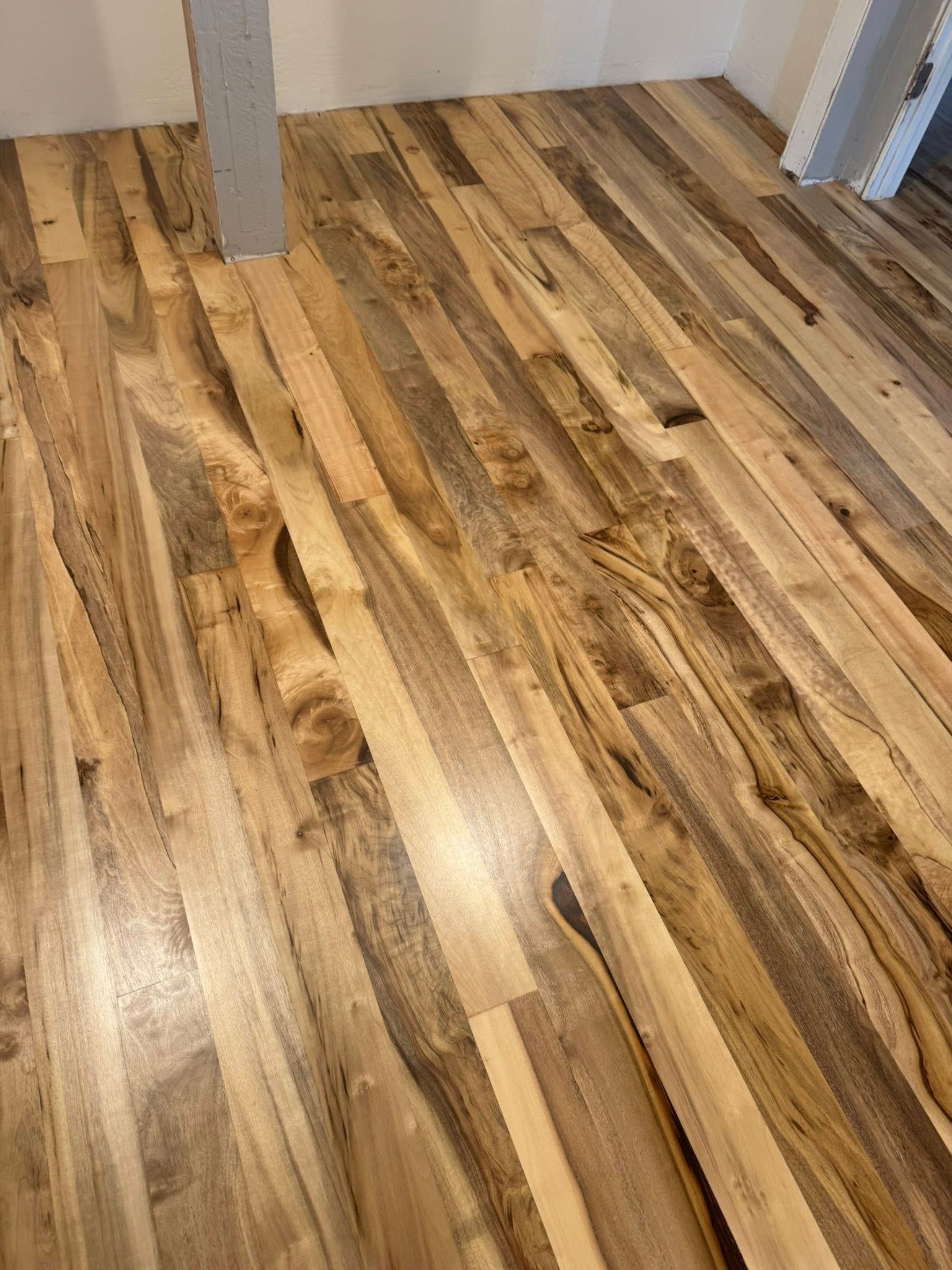 Flooring for Integrity Hardwood Floors & Interior in Prineville, OR
