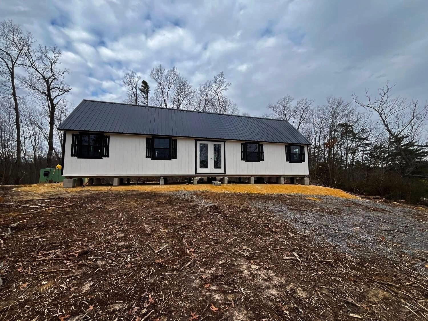  for Collins Constructors in Fyffe, AL