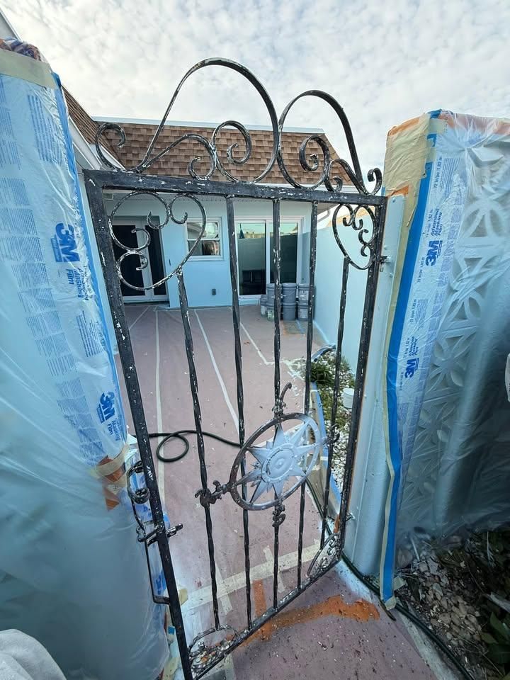  for Escorpio Painting in Tampa, FL