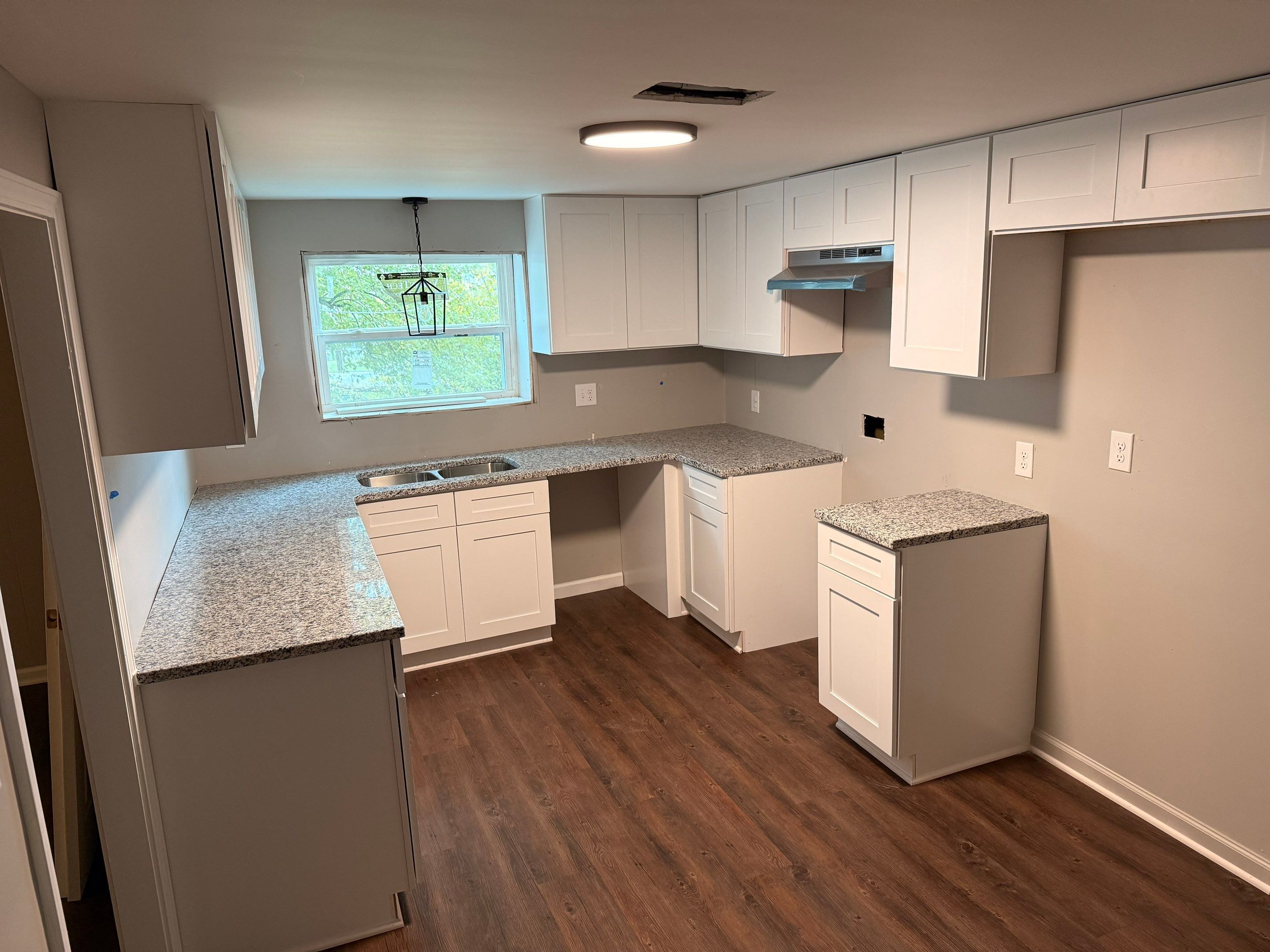  for Paramount Construction in Lexington, KY