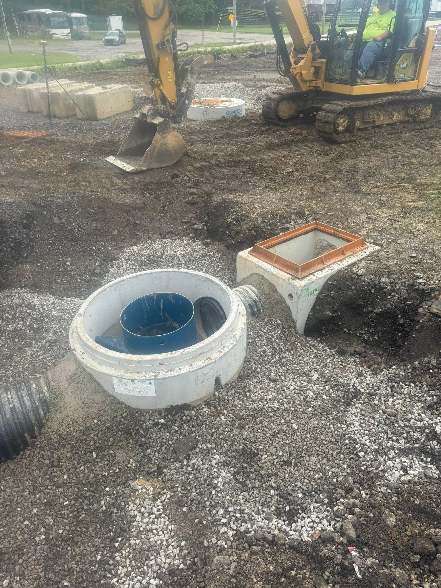  for Danny Rhodes Trucking & Excavation in Shepherdsville, KY