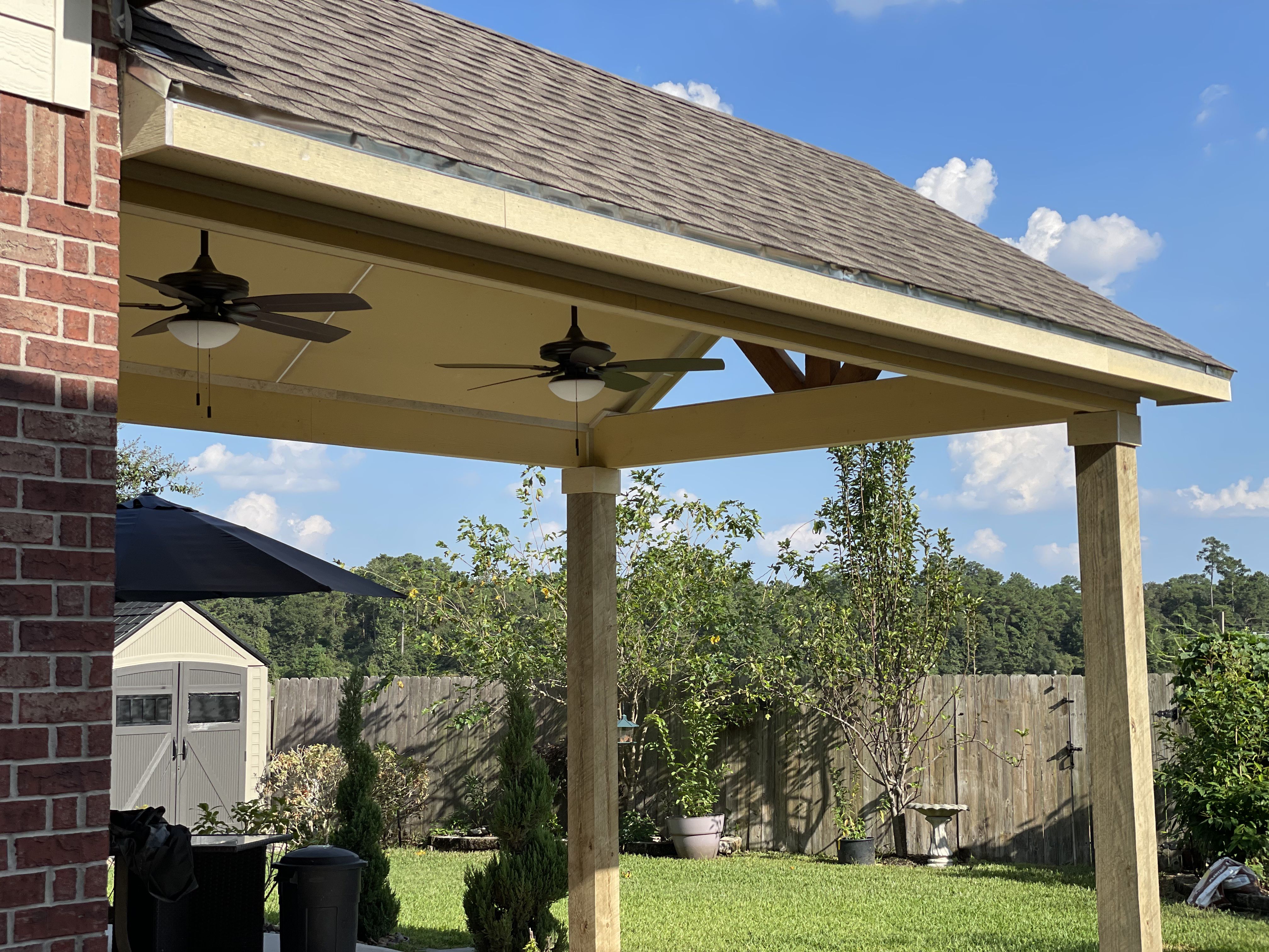 Outdoor Features for Atlas Land Design in Creekside Park, TX