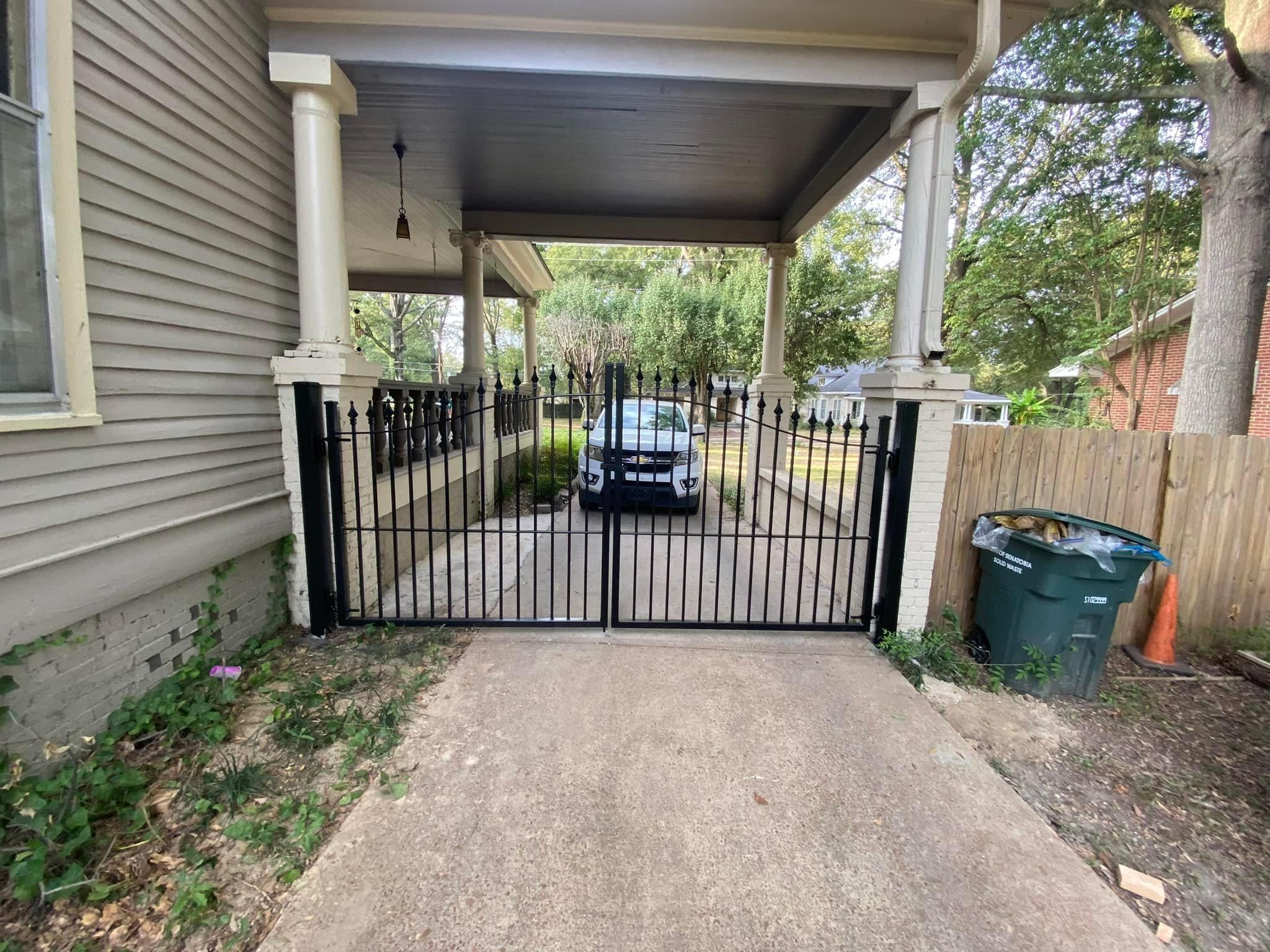  for Manning Fence, LLC in Hernando, MS