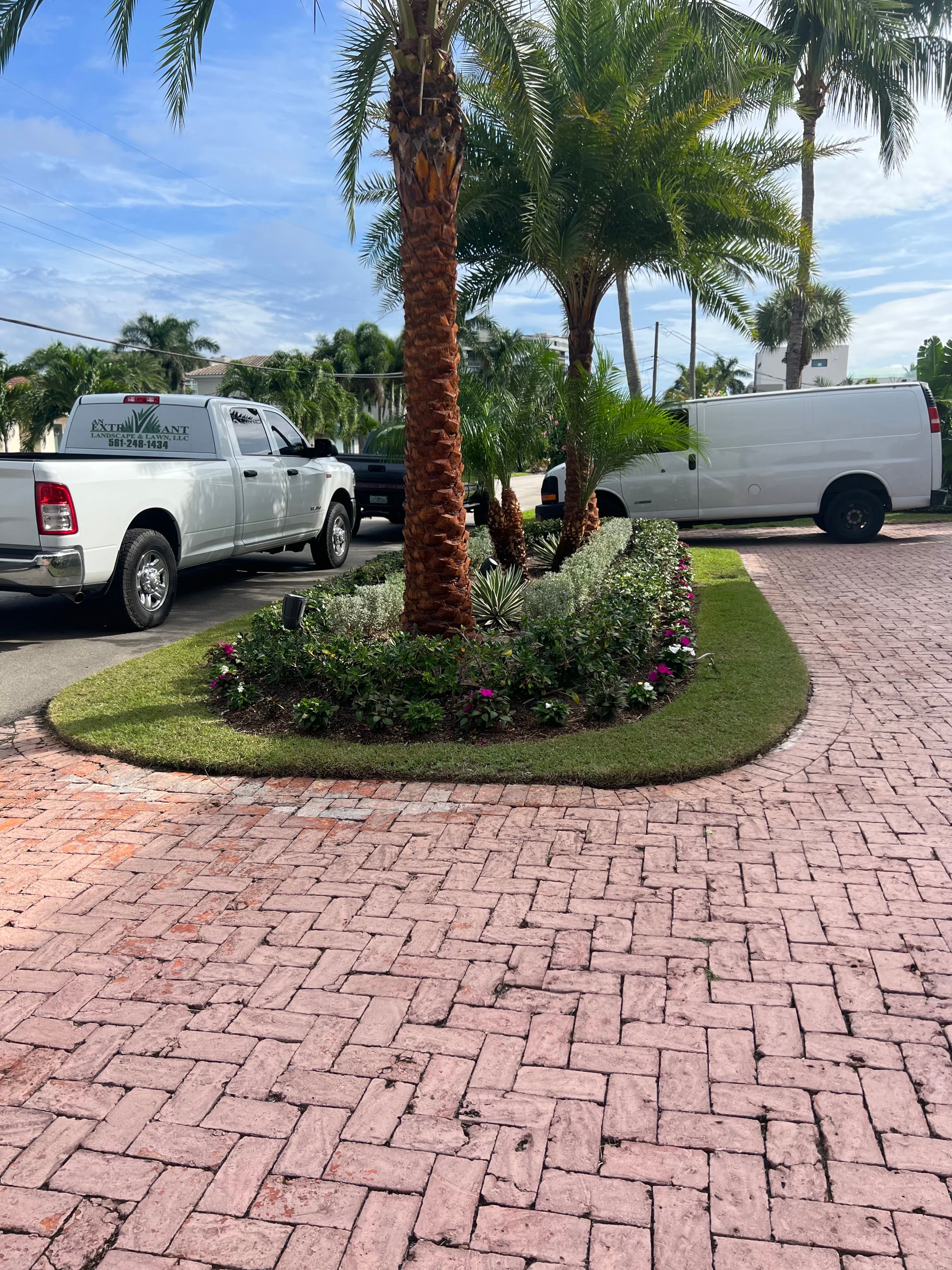 All Photos for An Extravagant Landscape & Lawn Service in Delray, FL