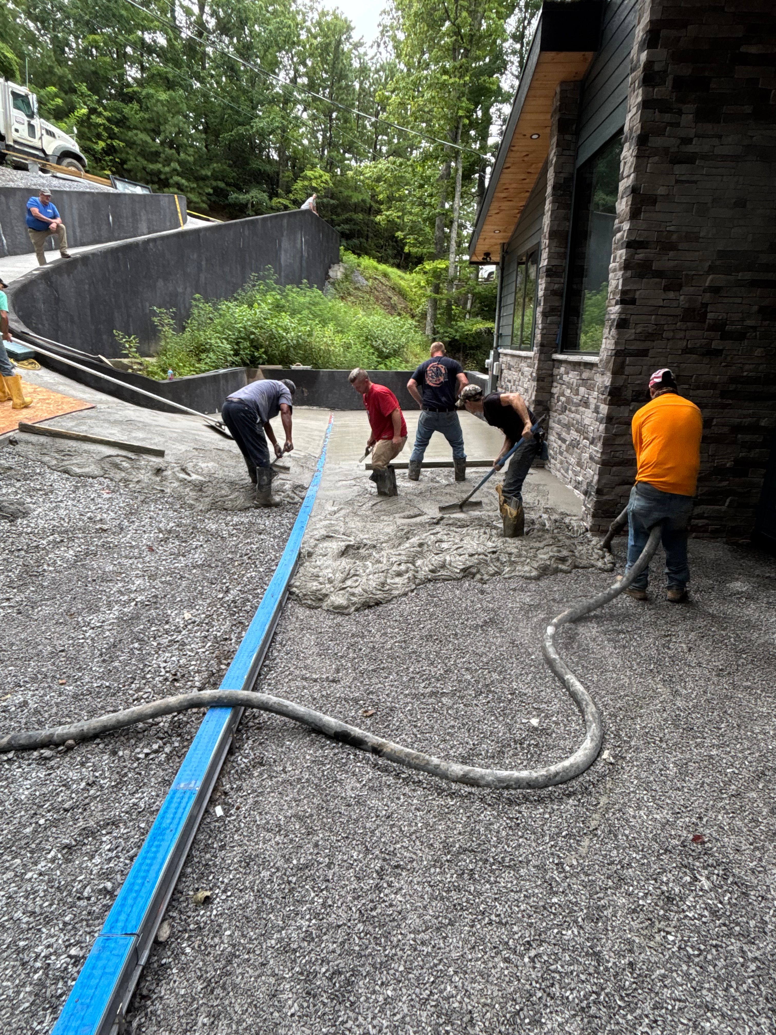  for Williams Concrete Pumping in Knoxville, Tennessee