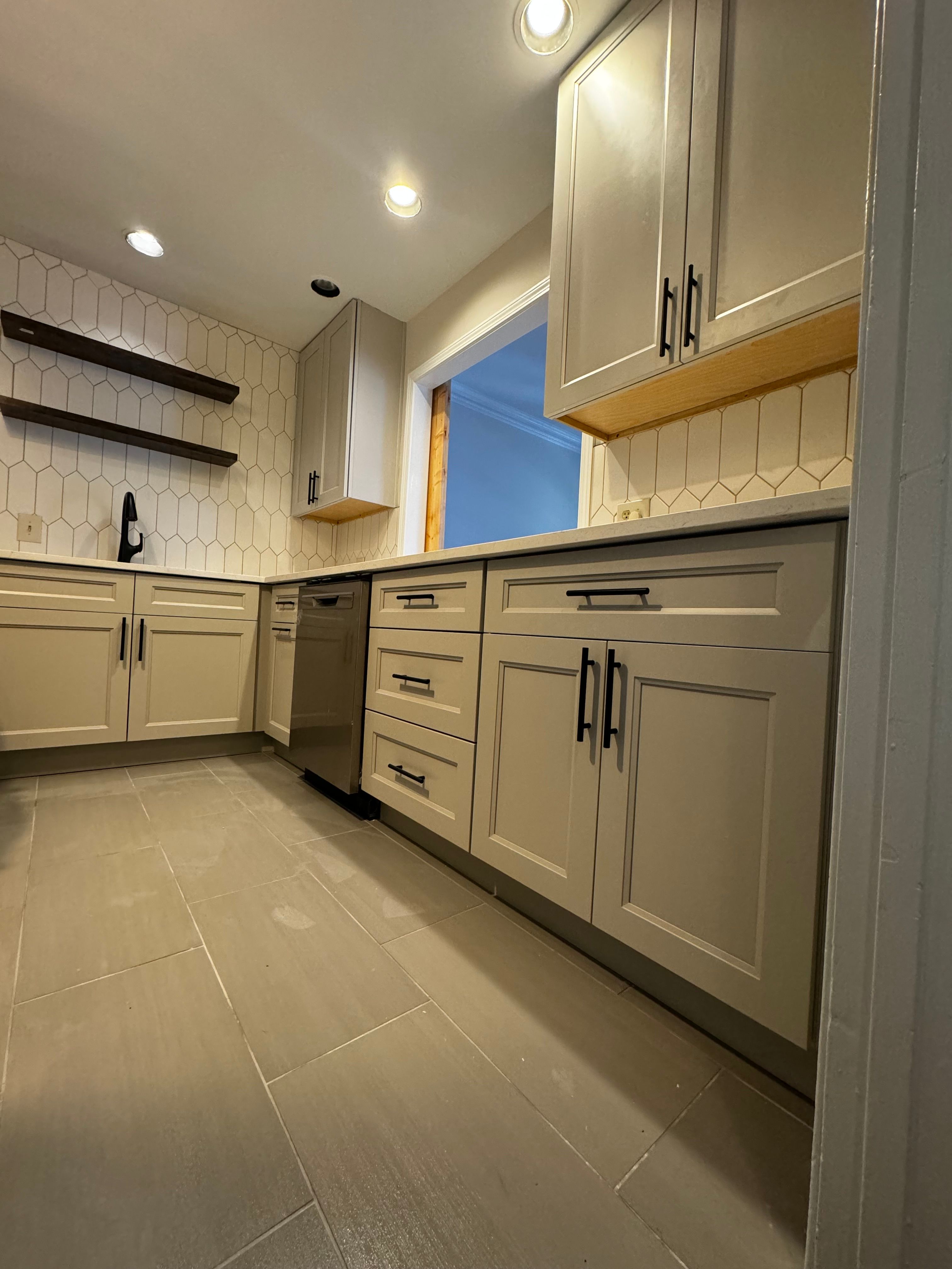  for Stellar Contracting in Atlanta, GA