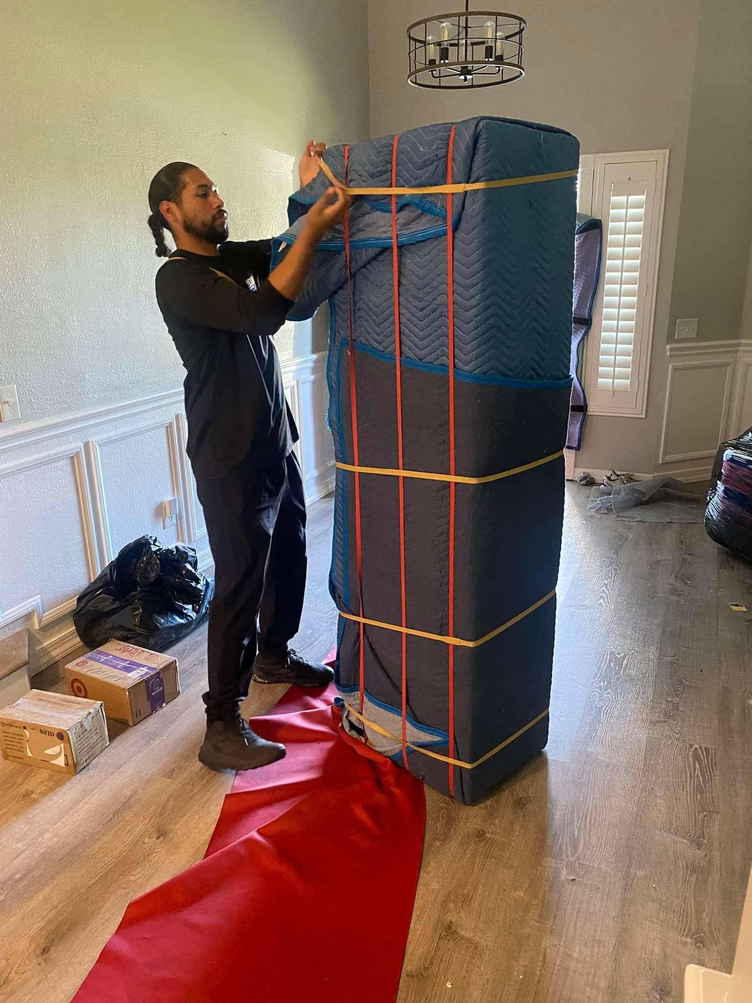  for Hugo’s Affordable Moving Labor in San Diego, CA