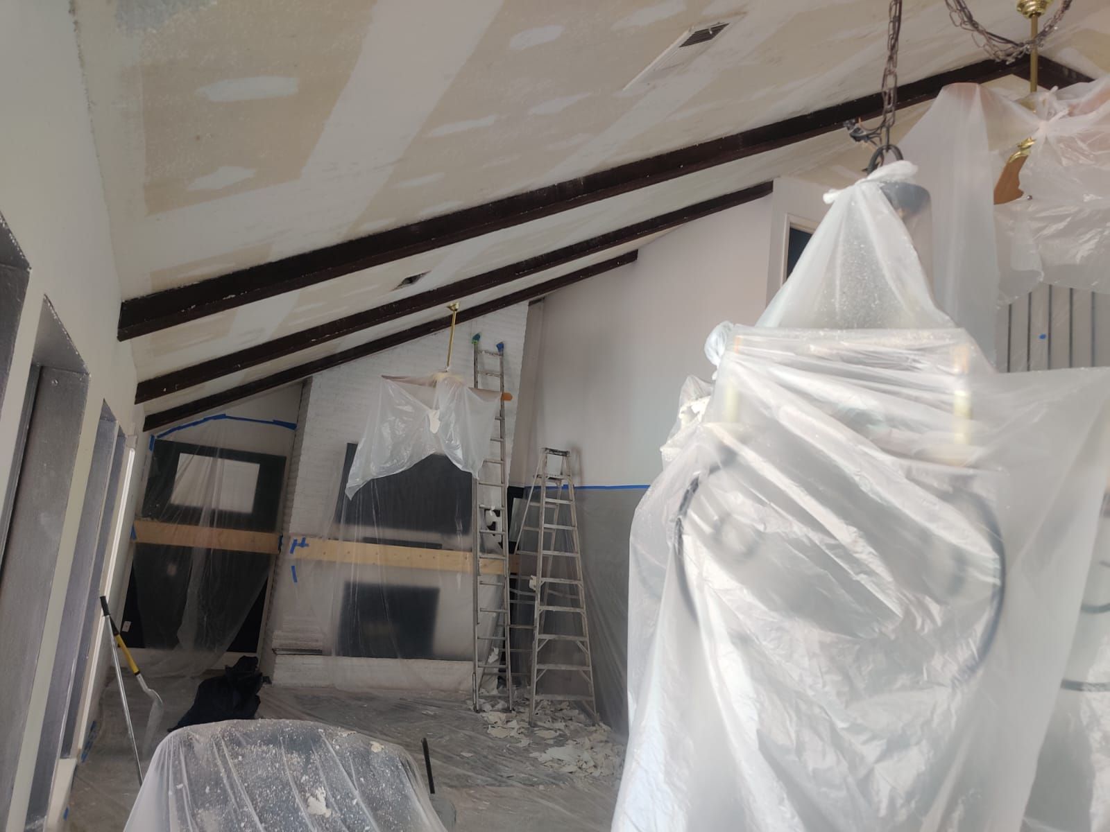  for SqFt Painting in Conroe, TX