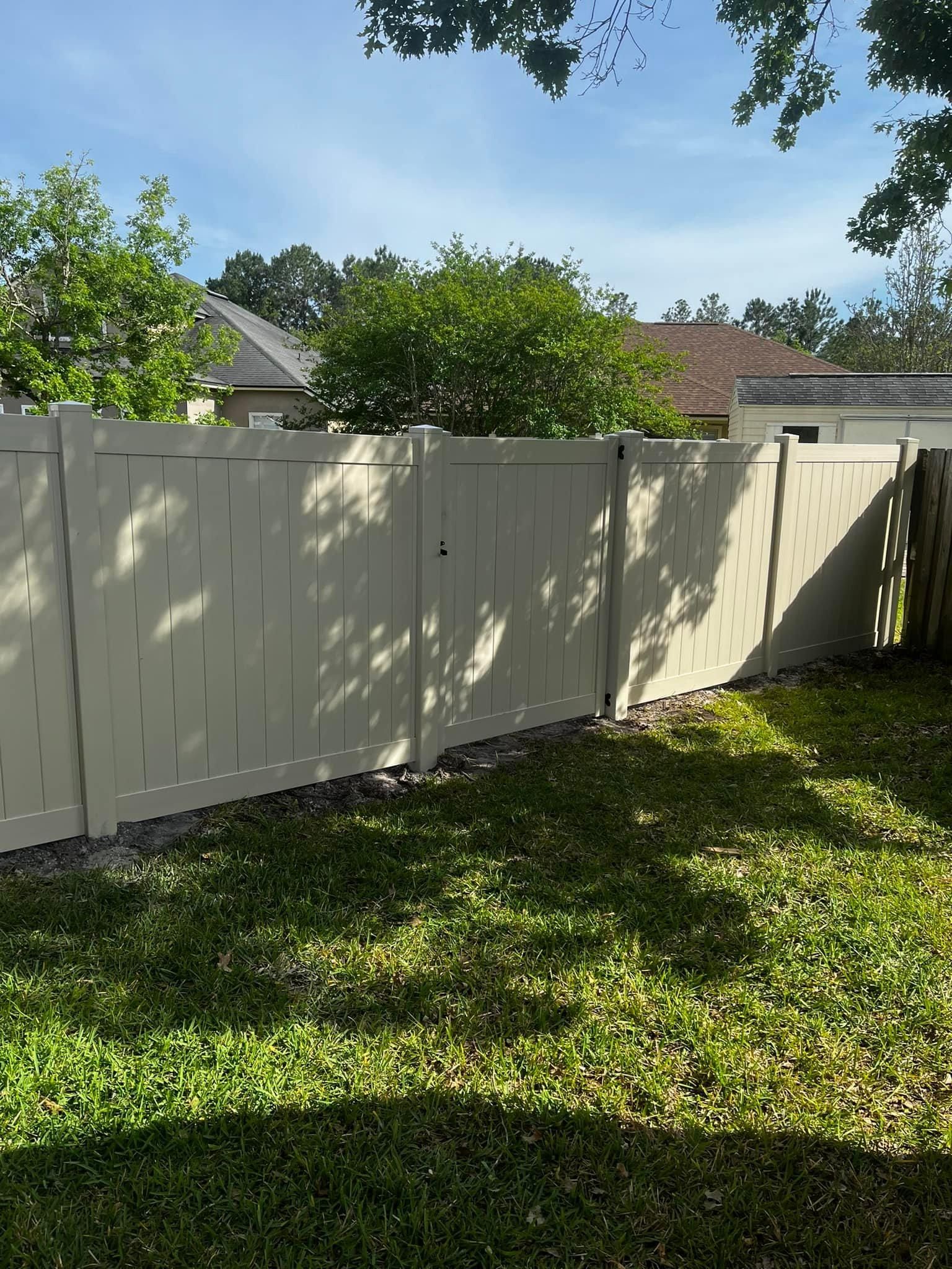  for Red's Premier Fencing LLC  in Jacksonville, FL