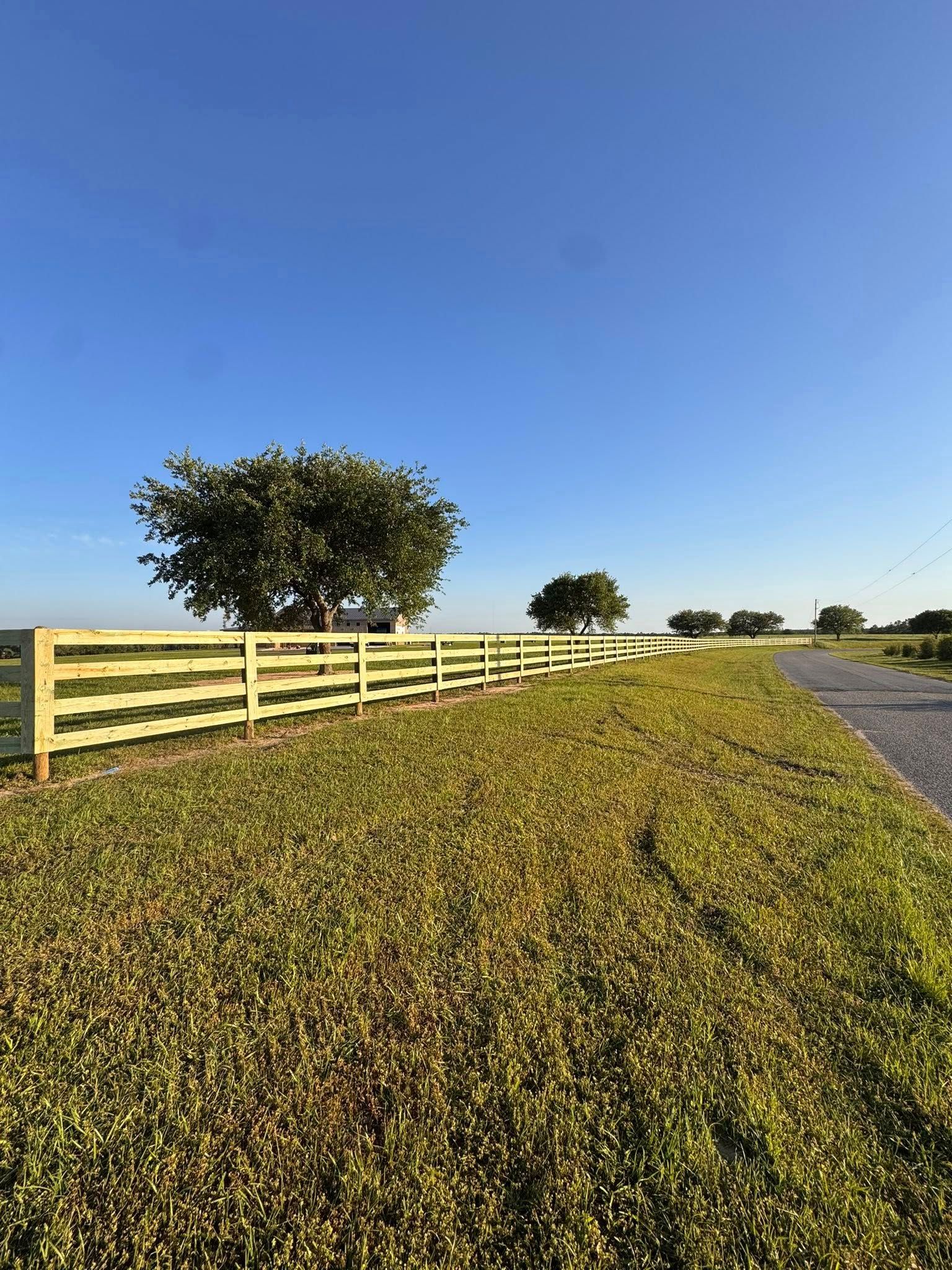 for C&G Fencing and Outdoor Services in Pensacola, FL