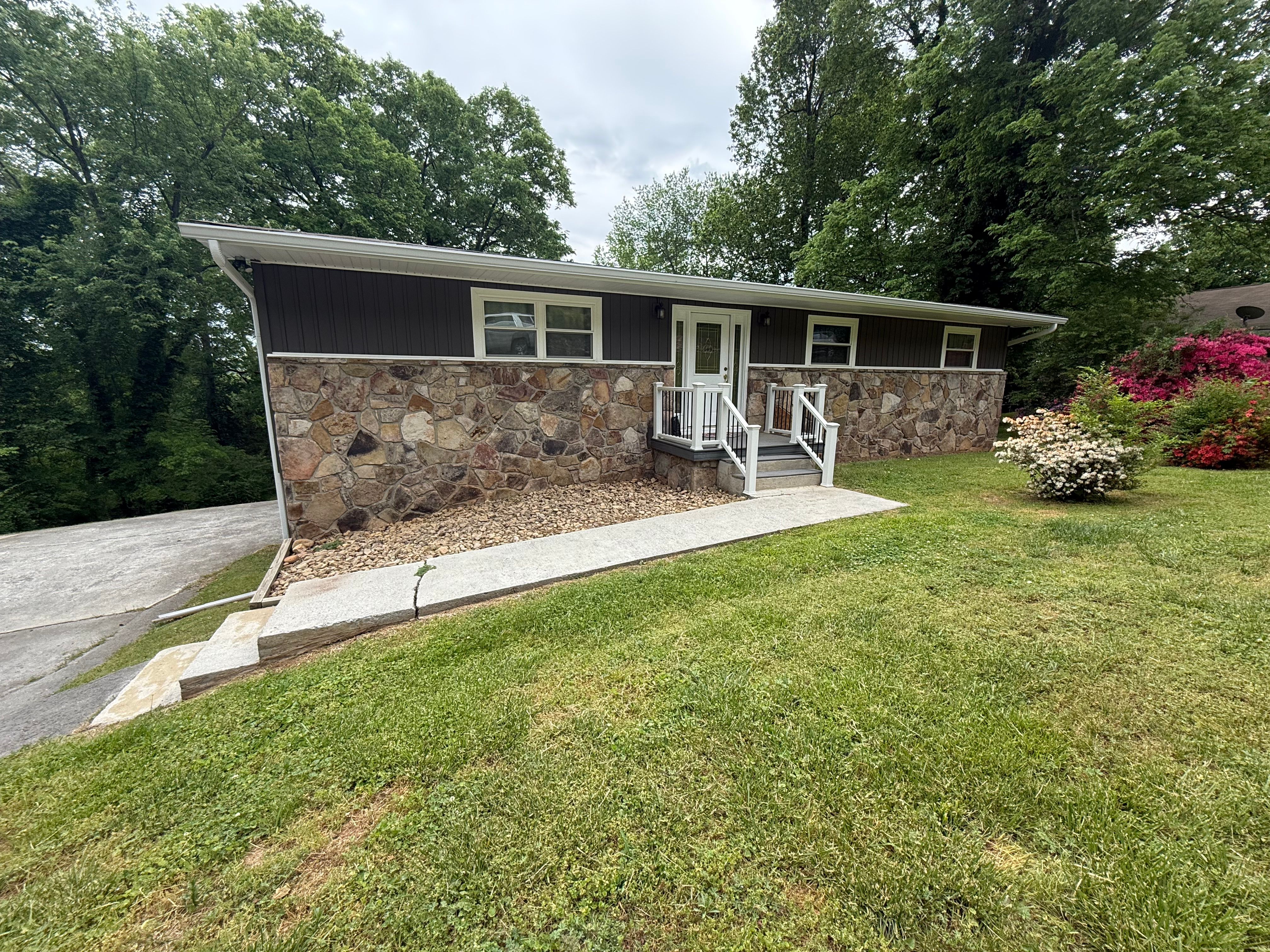  for Scenic City Seamless Gutters LLC in Chattanooga, Tennessee