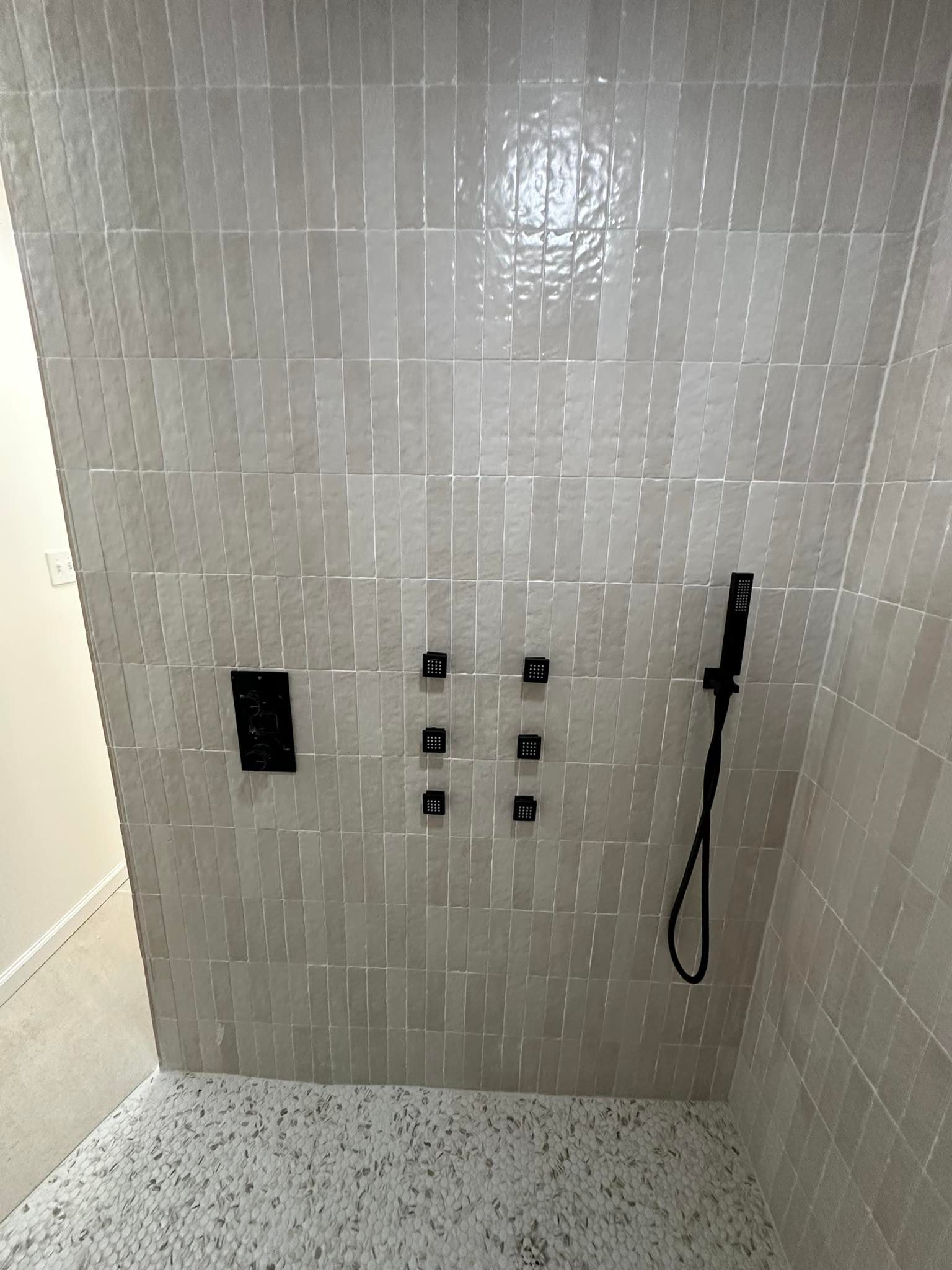 All Photos for Suarez Pro Flooring and Remodeling in Comanche, TX