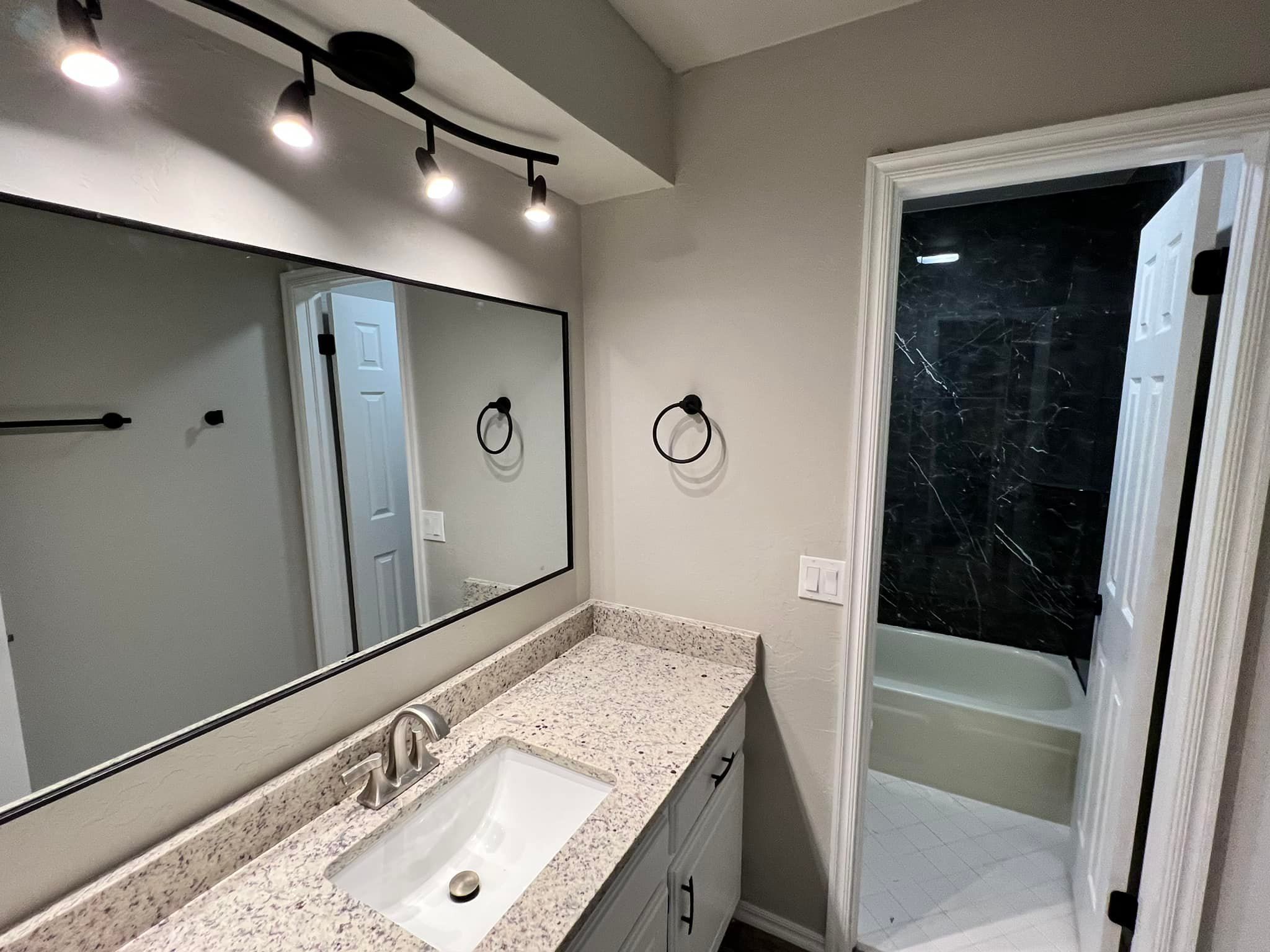  for Clutch Roofing & Construction in Mustang, OK