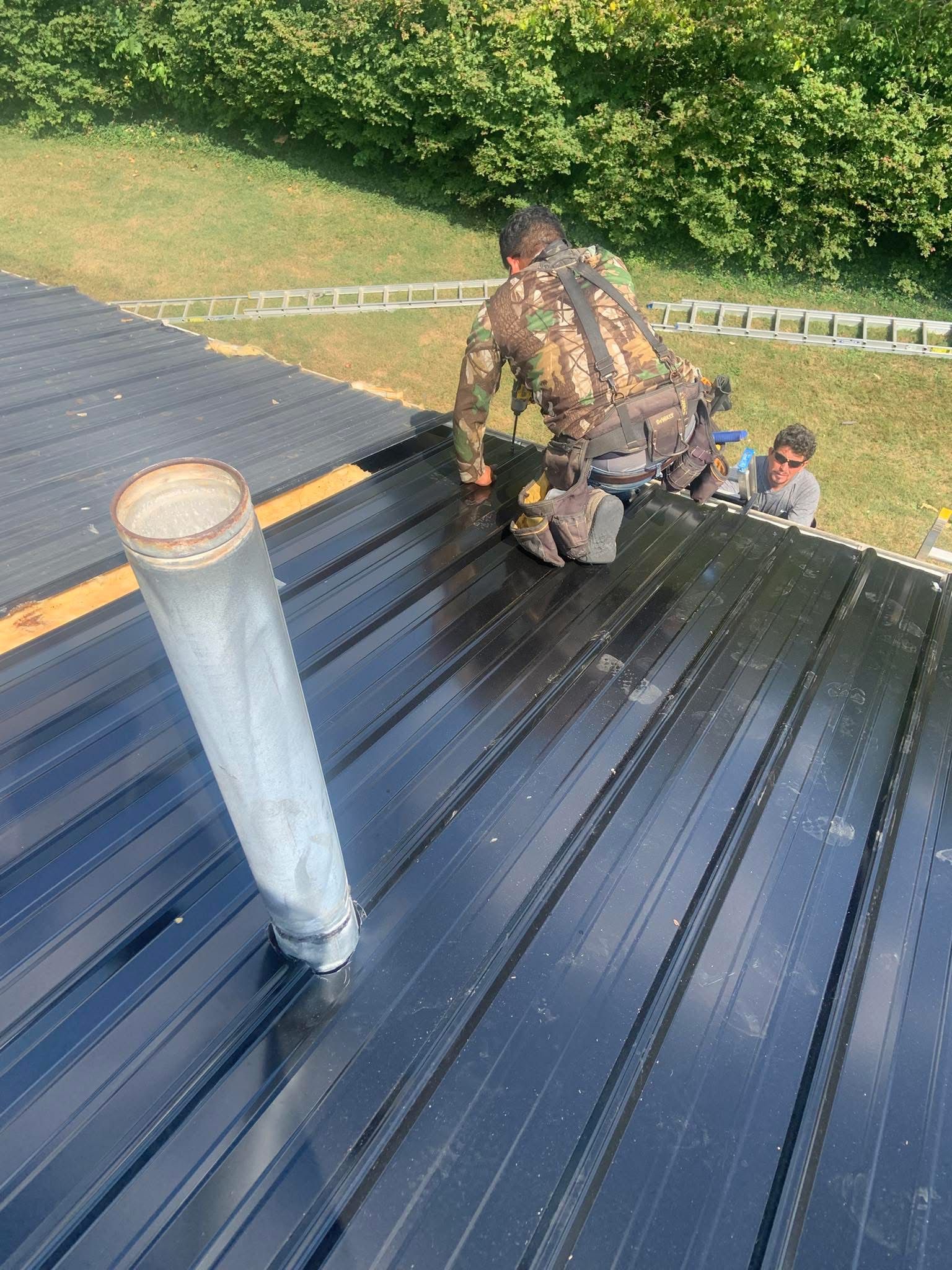 Roofing for Primetime Roofing  in Winchester, KY