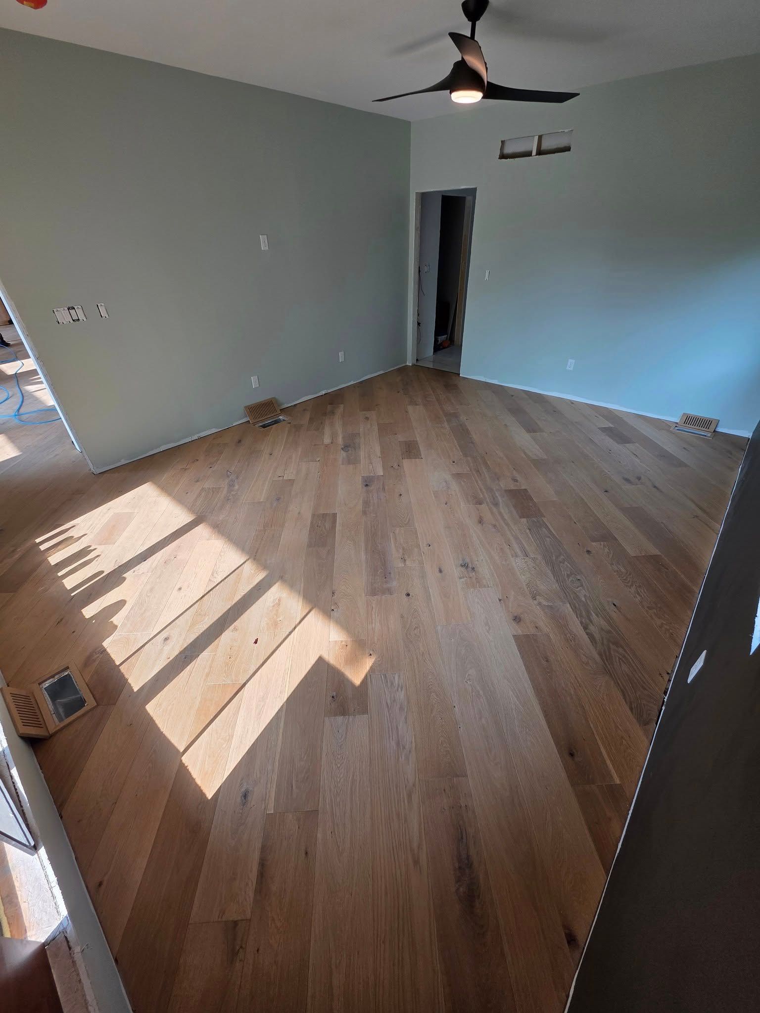 Flooring for Smart Flooring in Sunrise Beach, MO