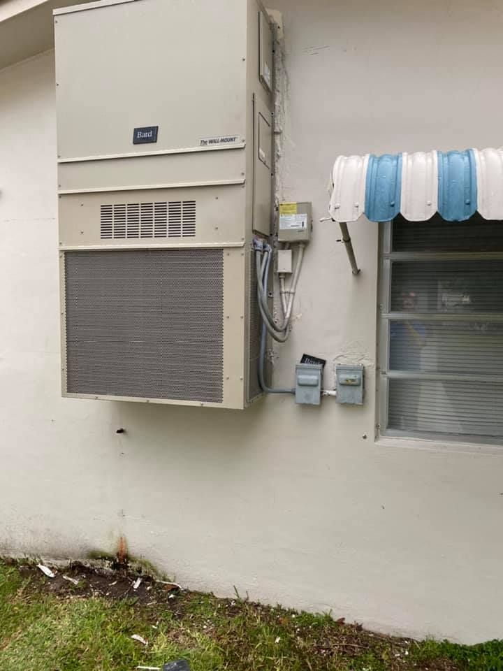  for Call Me Handy in Hialeah, FL