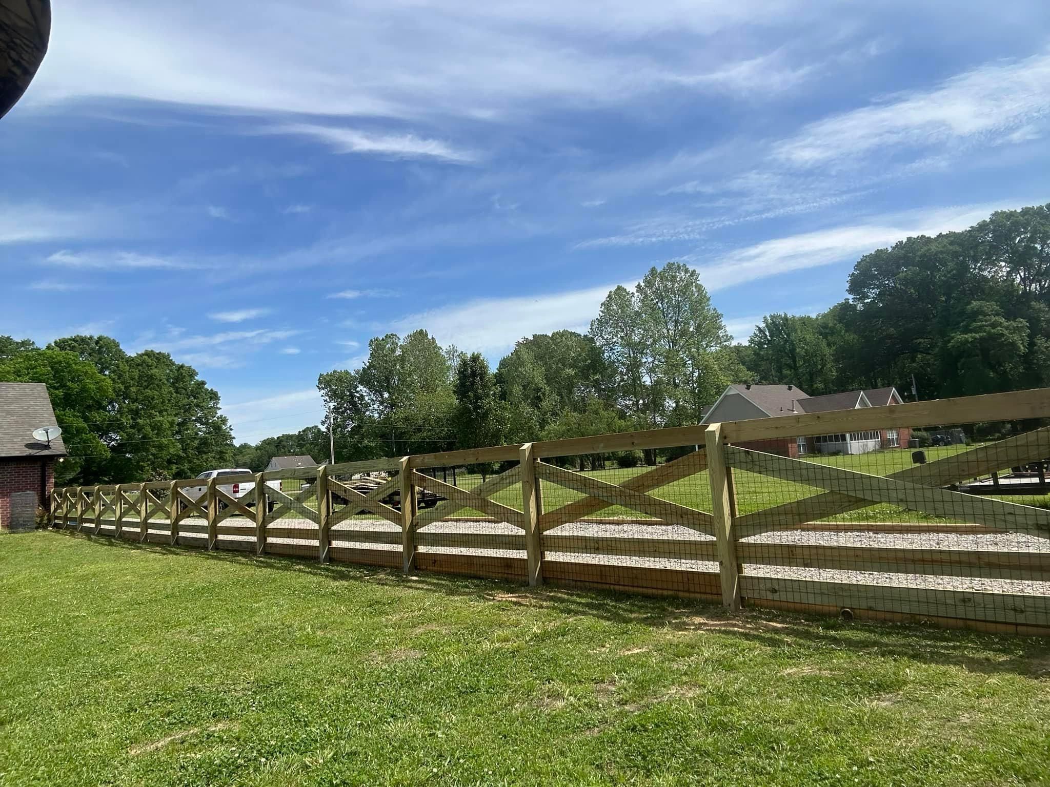  for Manning Fence, LLC in Hernando, MS