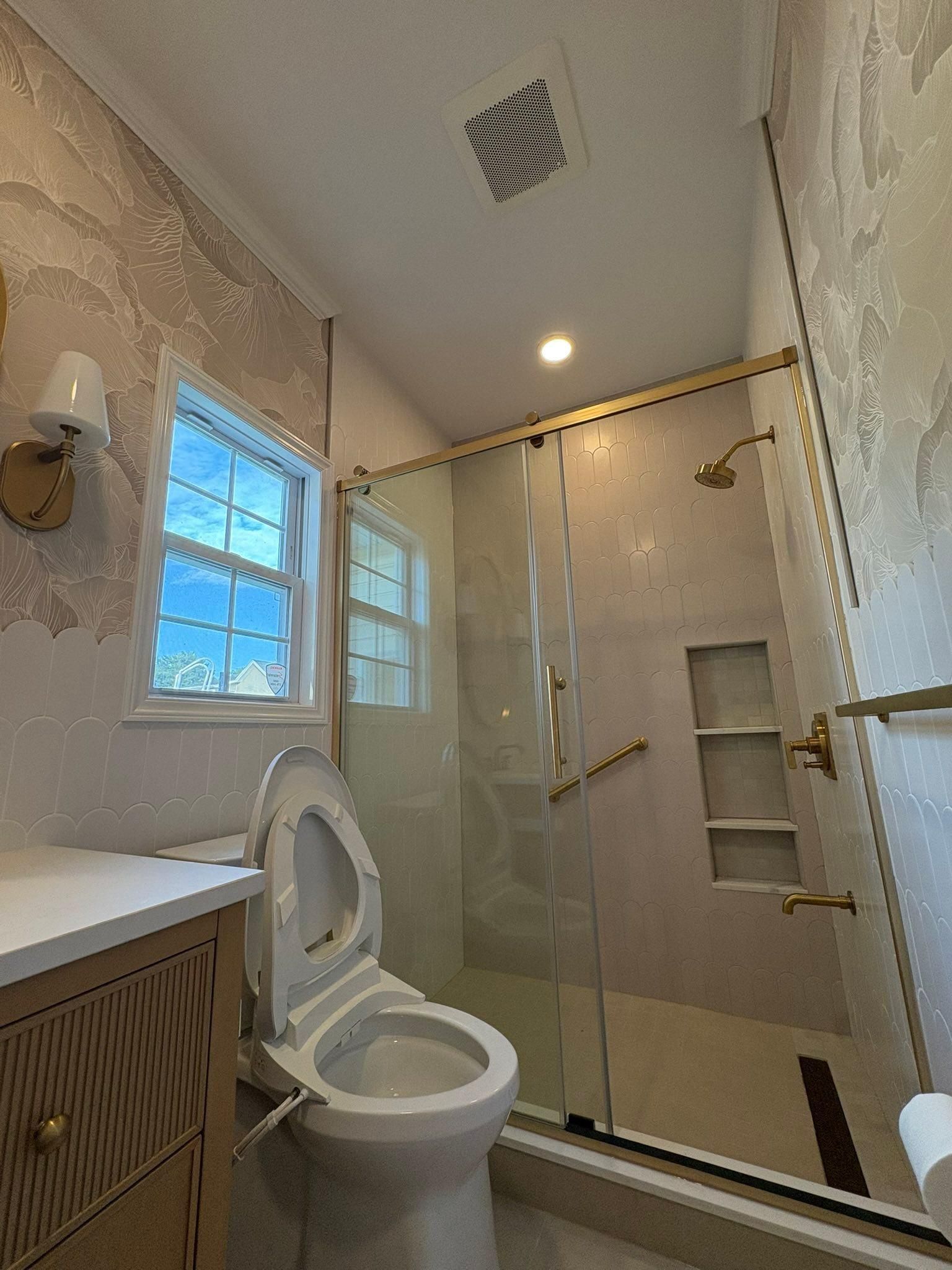  for Ramos Pro Painting & Construction in East Rockaway, 	New York