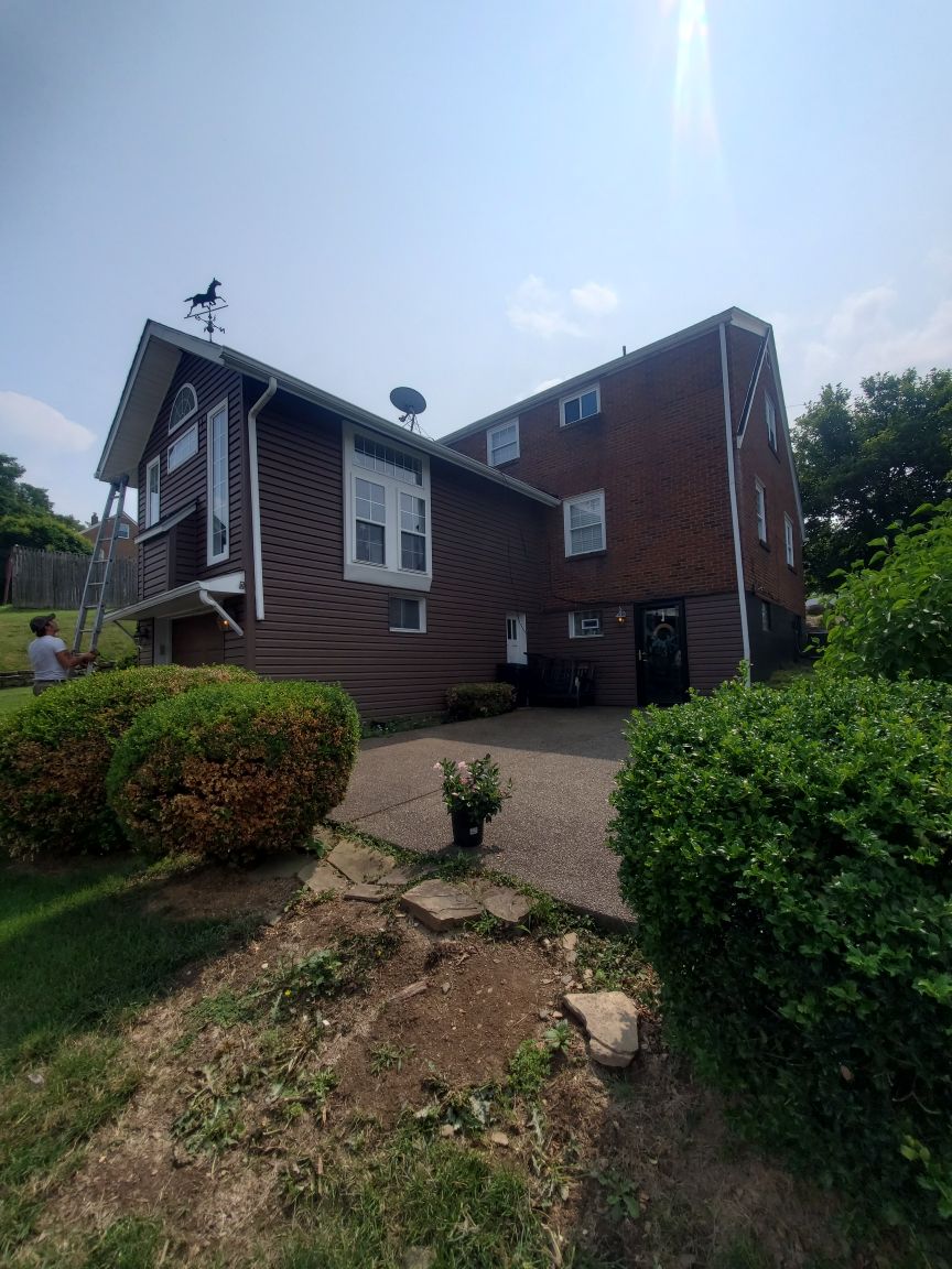 All Photos for A-1 Seamless Gutters in Greensburg, PA