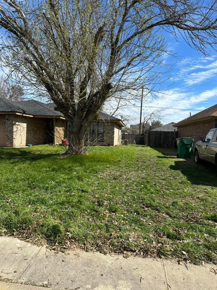 Mowing for Allen Lawn Care in Taylor, Texas