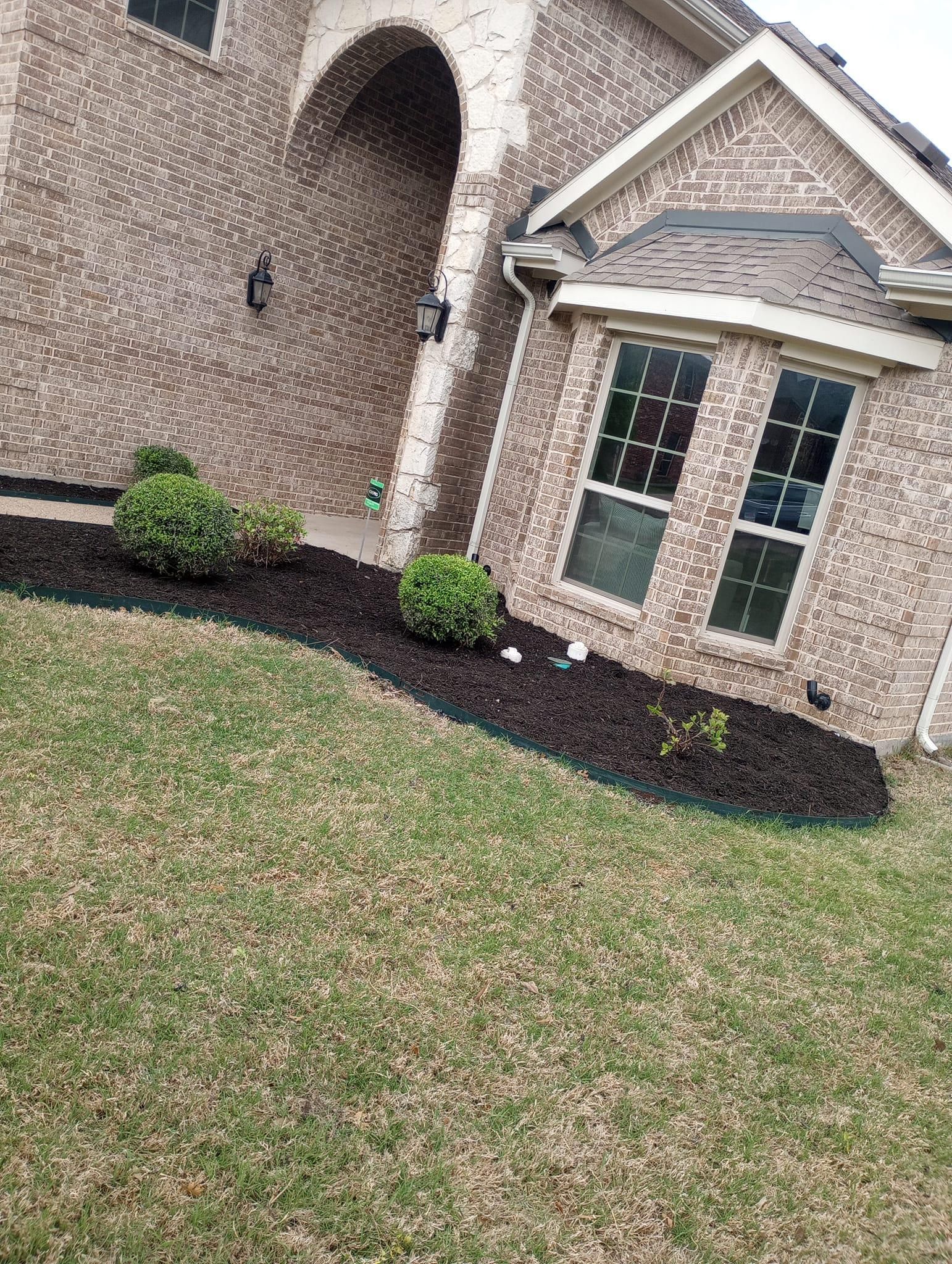 Mowing for Emergency Yard Care LLC in Waxahachie, TX