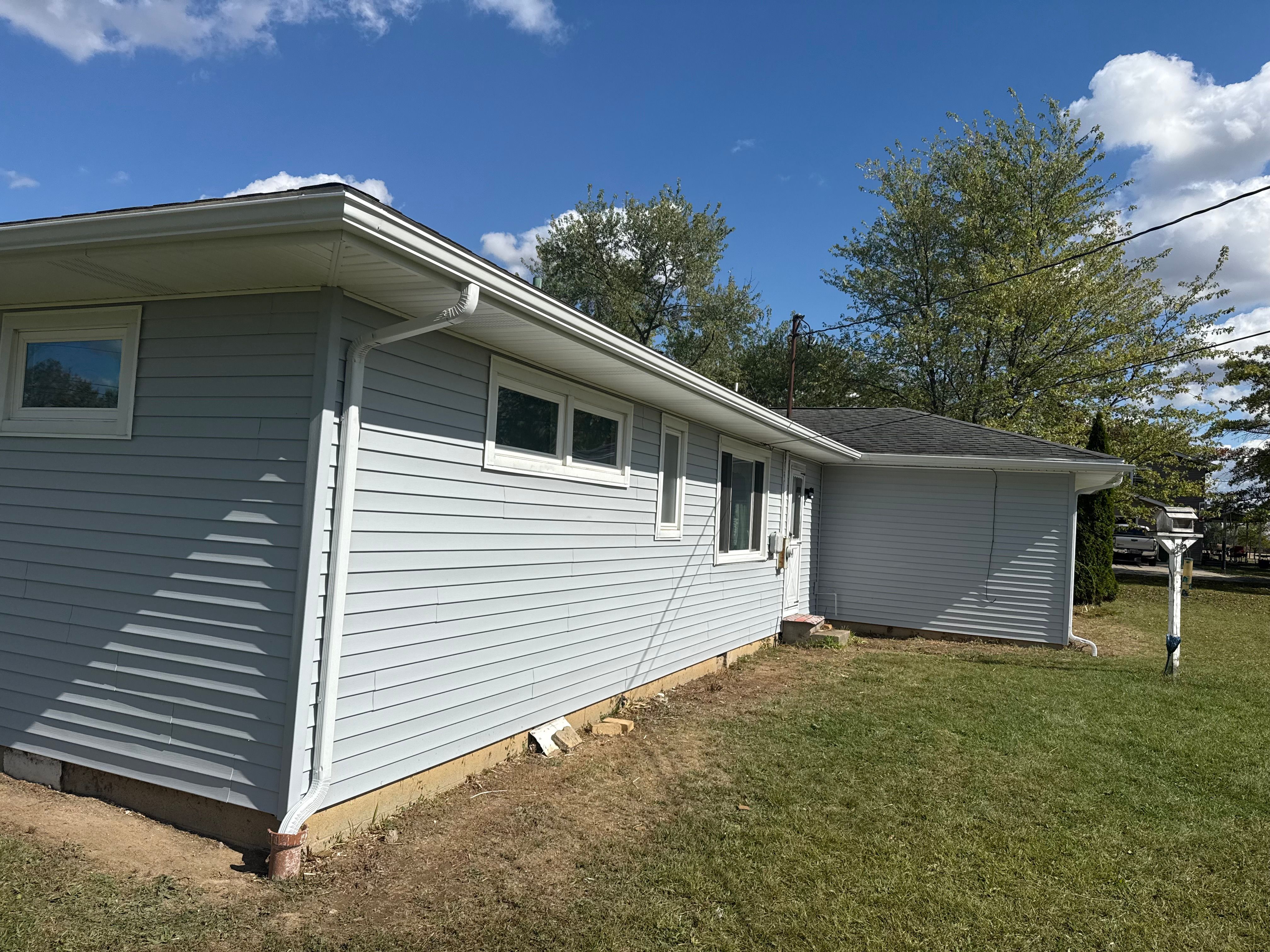  for Ed's Home Improvement in Bluffton, OH