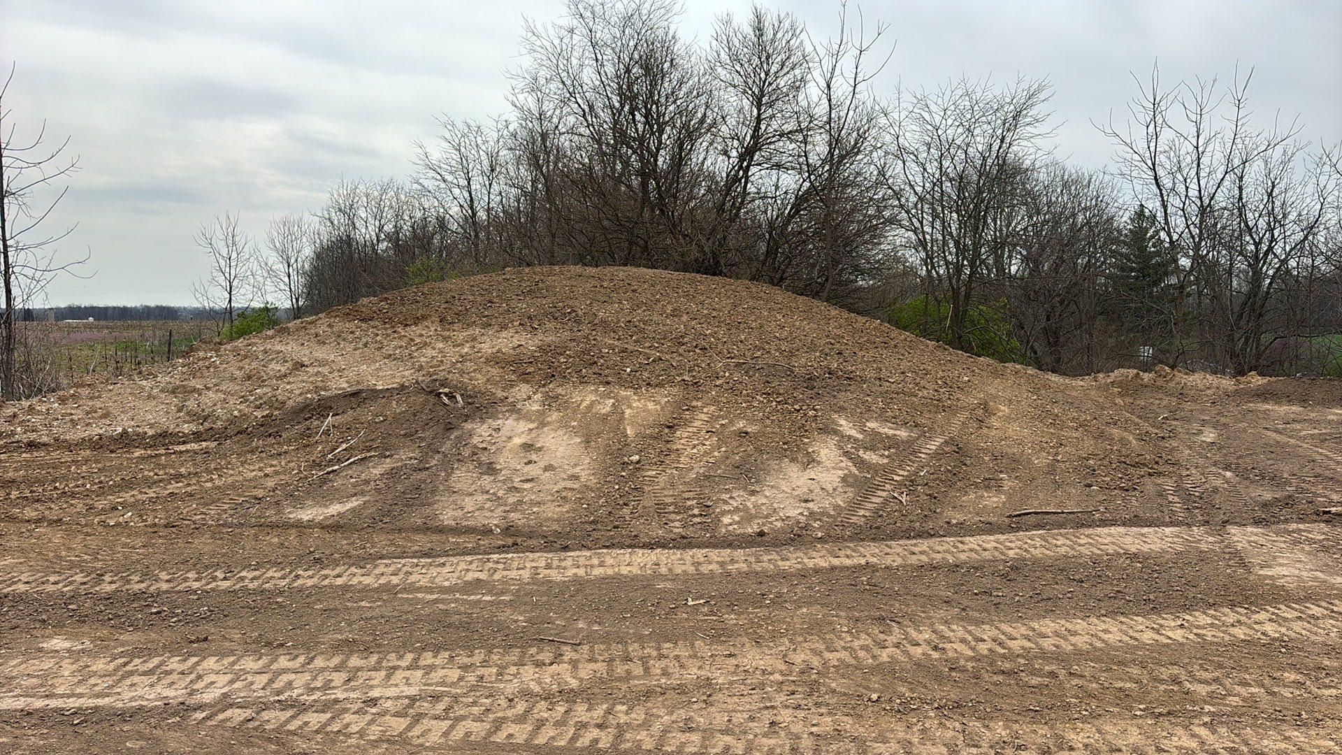  for KW Earthworks in Connersville, IN