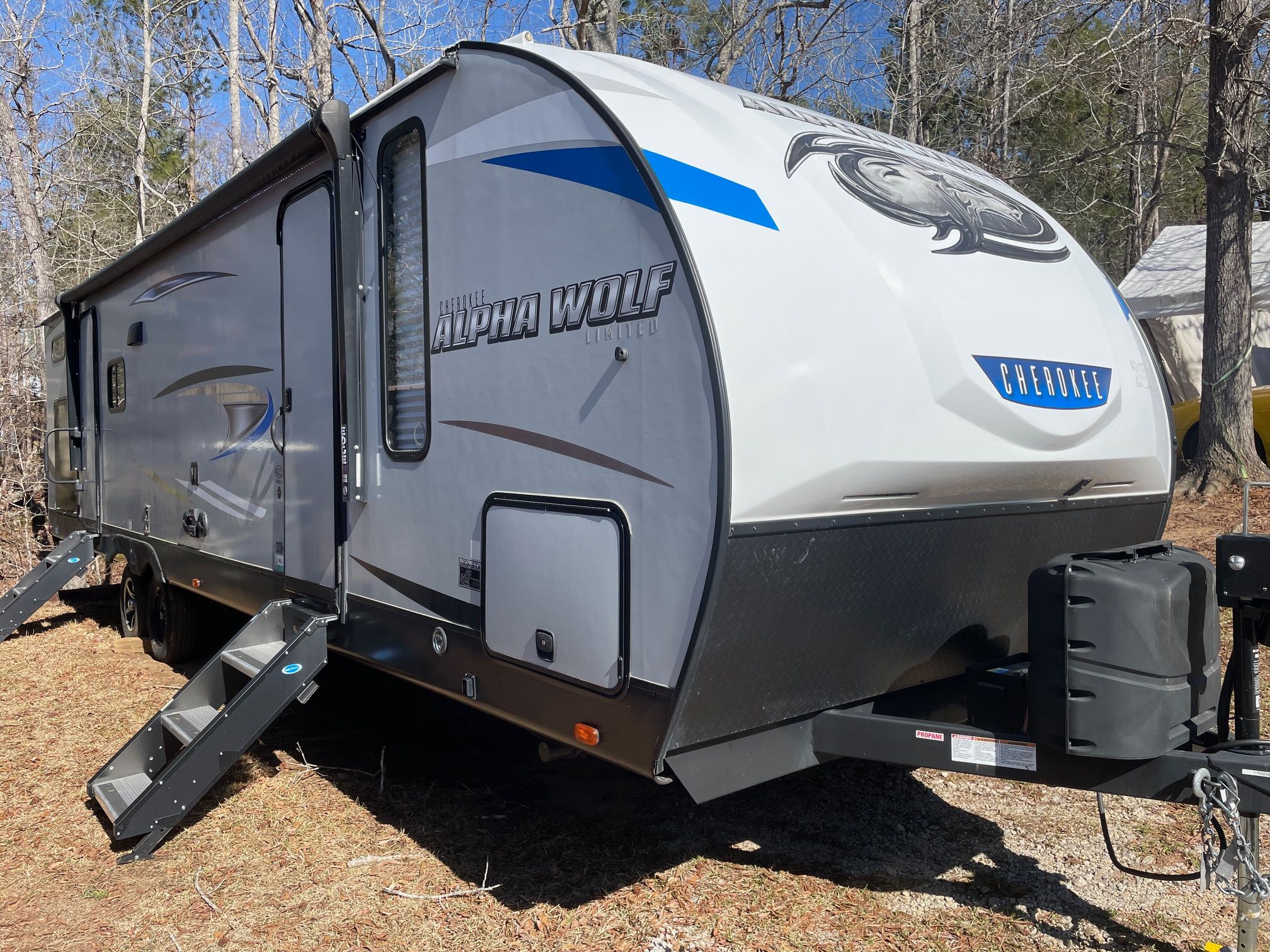 Forest River Alpha Wolf 29QB-L (Rob) for Paradise RV Rentals in Perry, GA