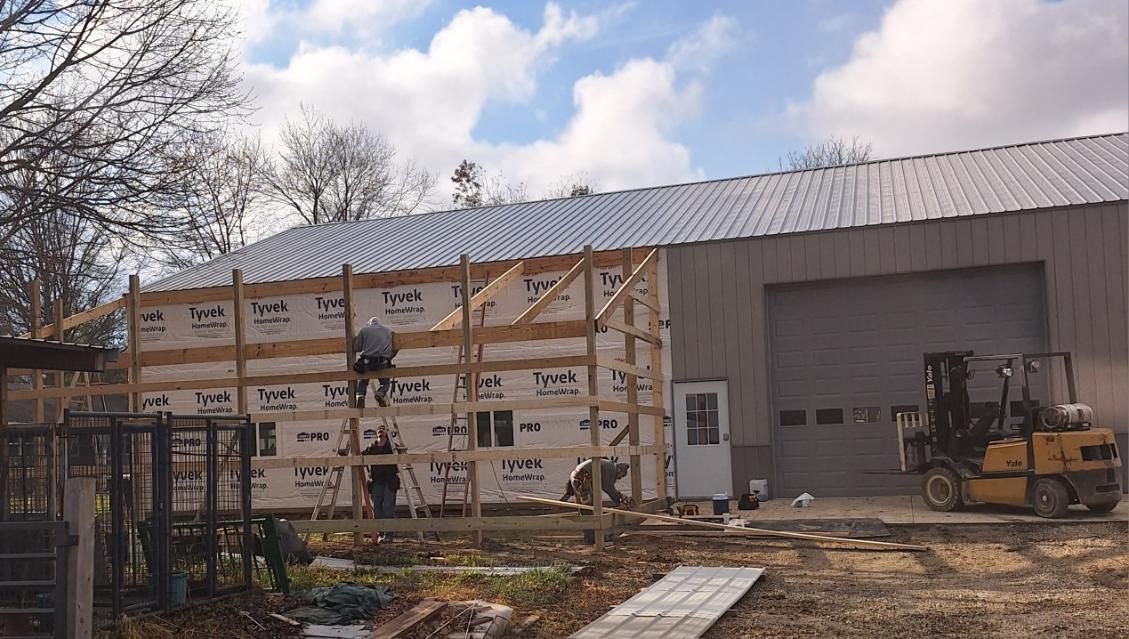  for Himelick's Construction in Elwood, IN