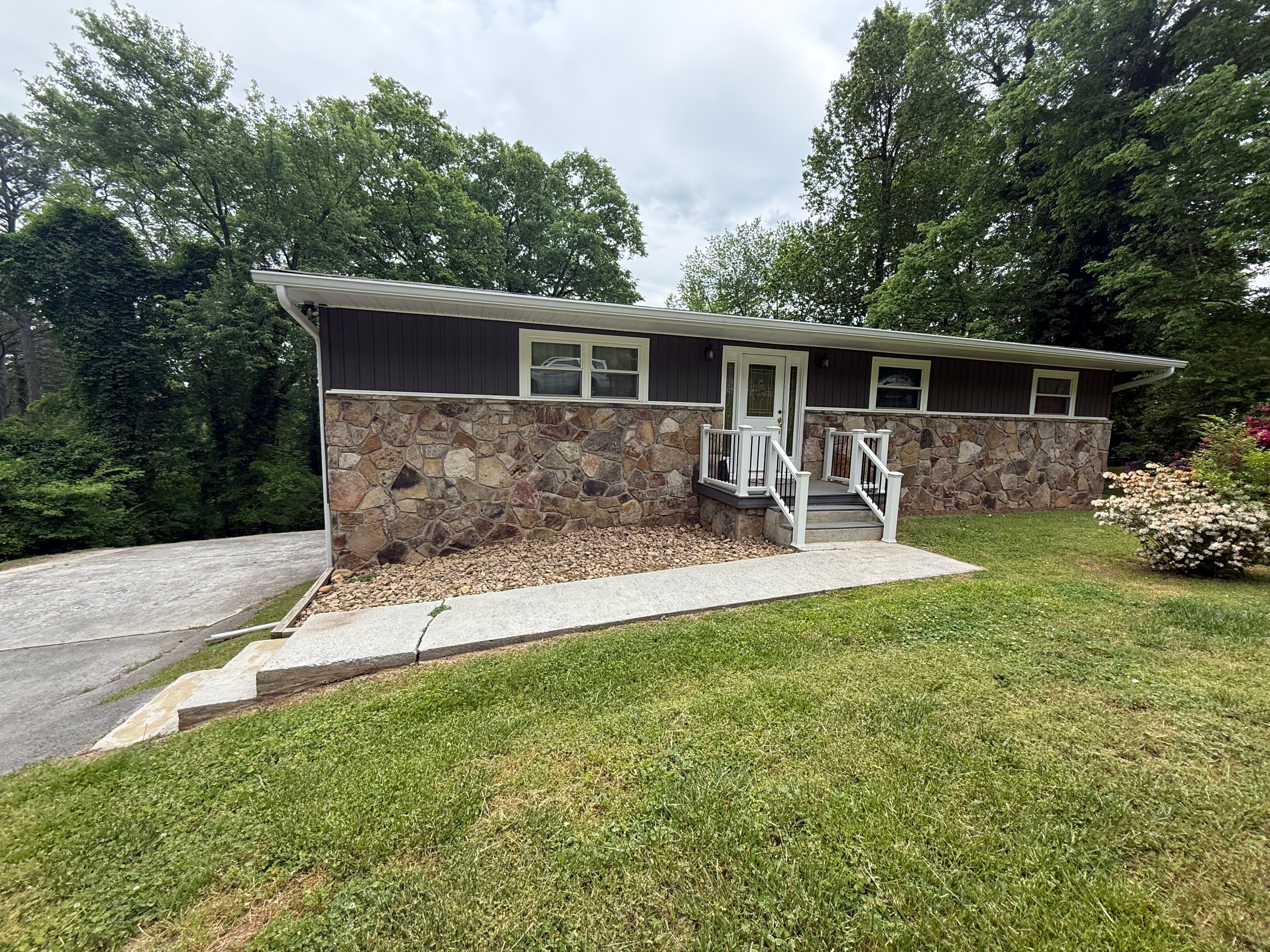  for Scenic City Seamless Gutters LLC in Chattanooga, Tennessee