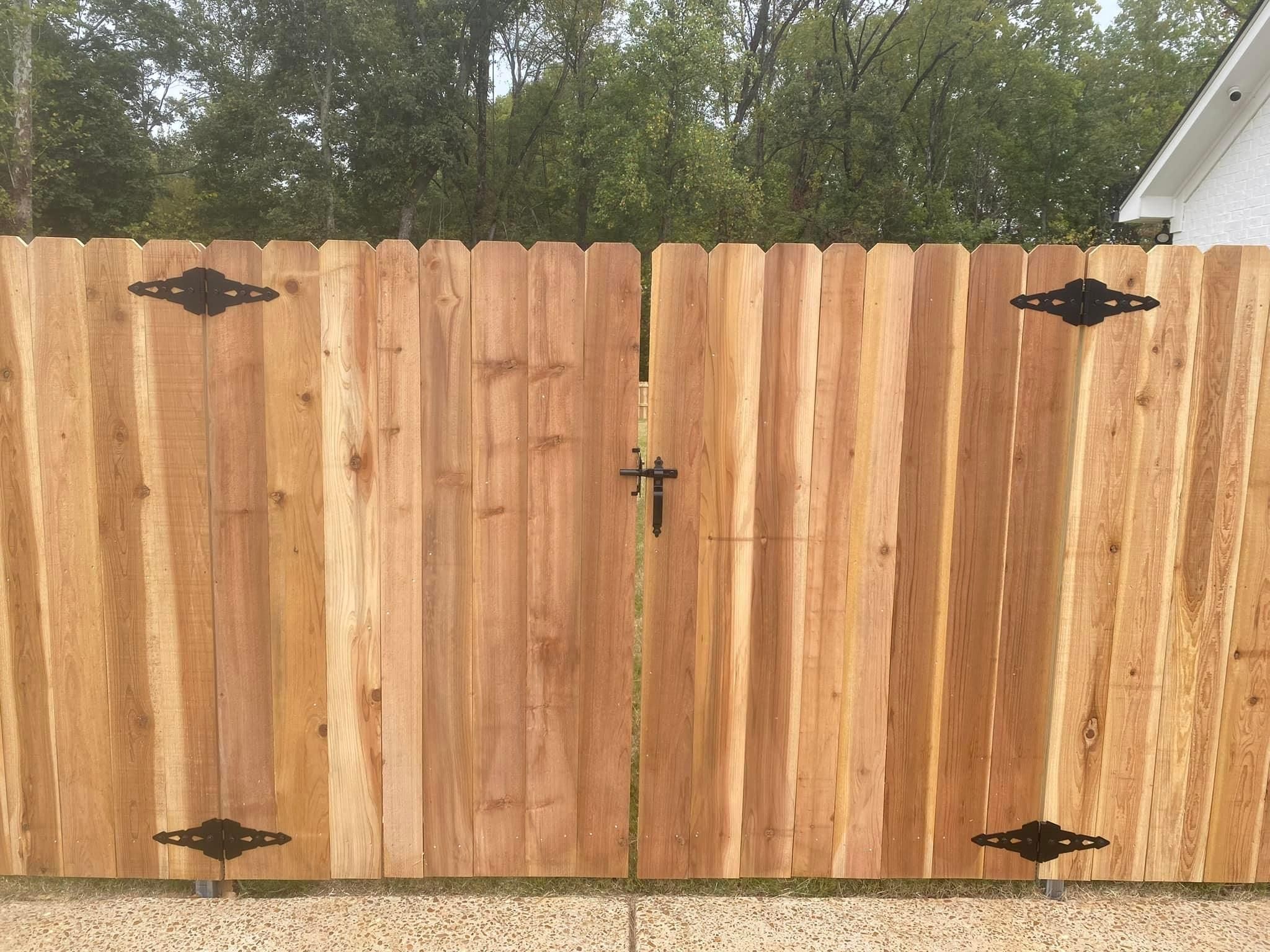  for Manning Fence, LLC in Hernando, MS