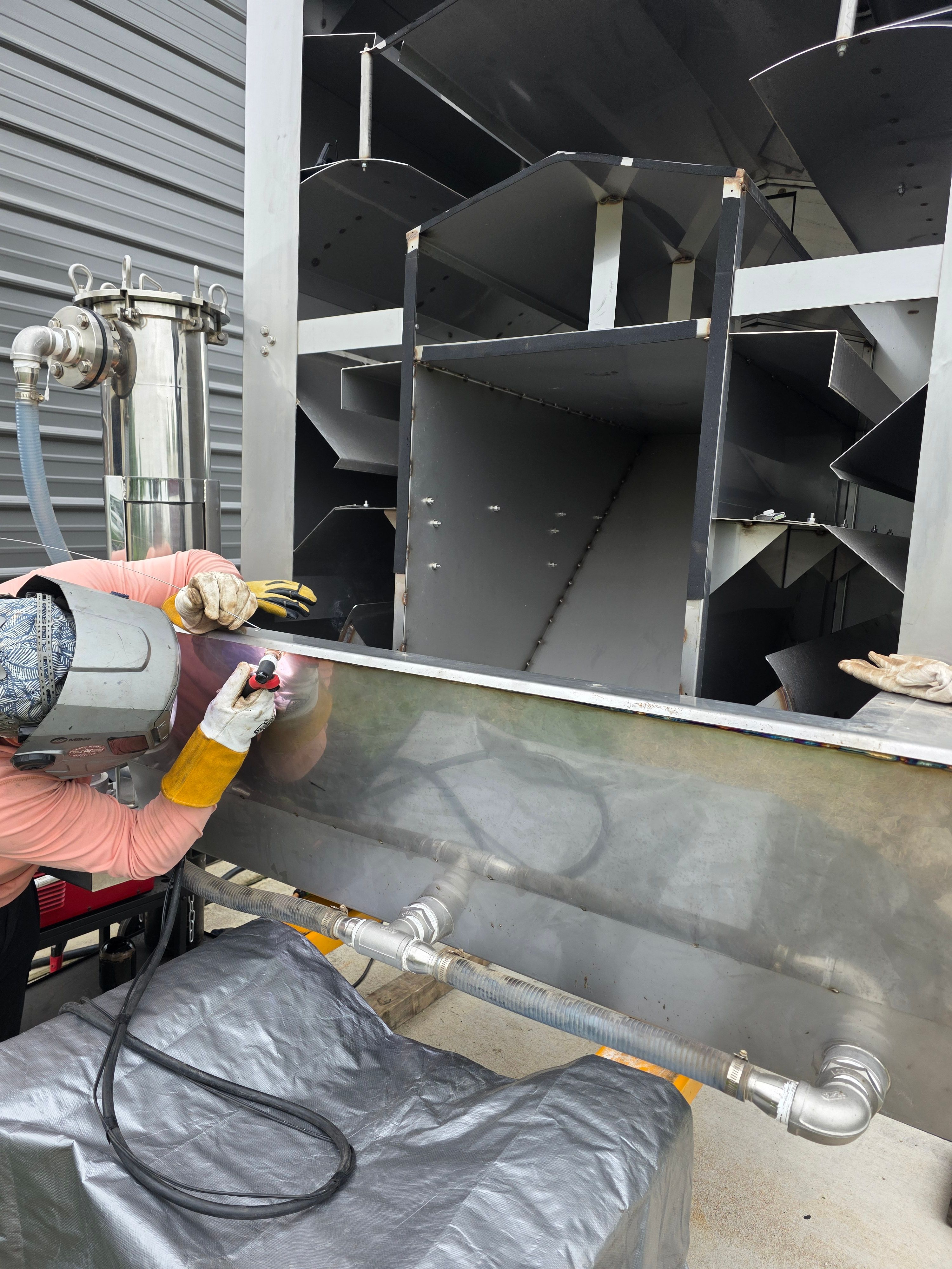  for LHR Specialty Welding Services in Santa Fe, TX