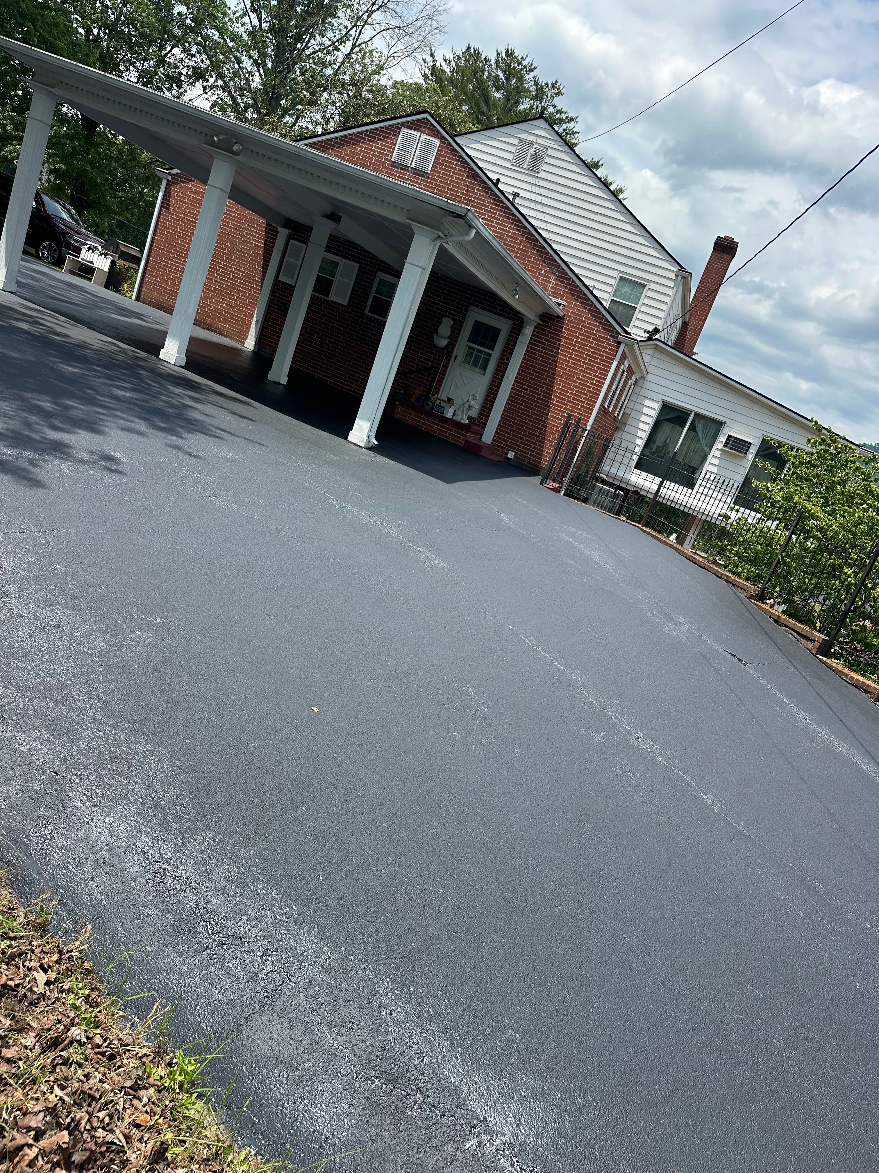  for Metzler Paving and Sealcoating LLC in Jacksboro, TN