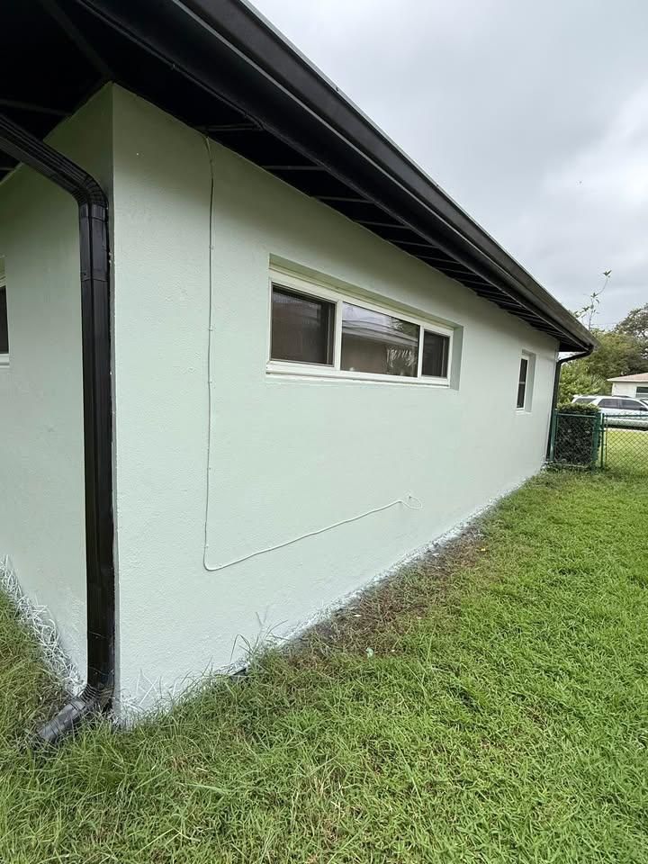  for Escorpio Painting in Tampa, FL