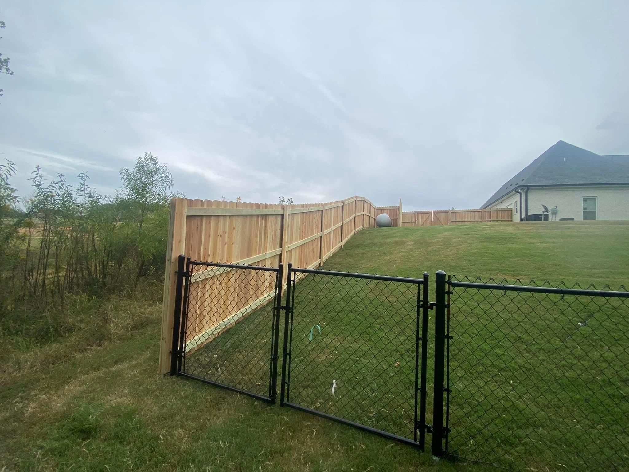  for Manning Fence, LLC in Hernando, MS