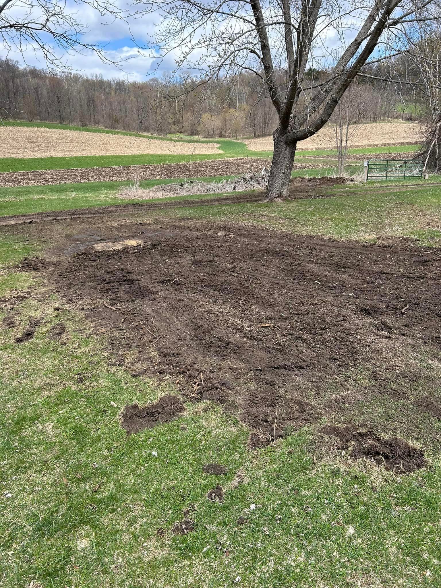 Landscaping for Dirty Digs Landscaping in Galesville, WI