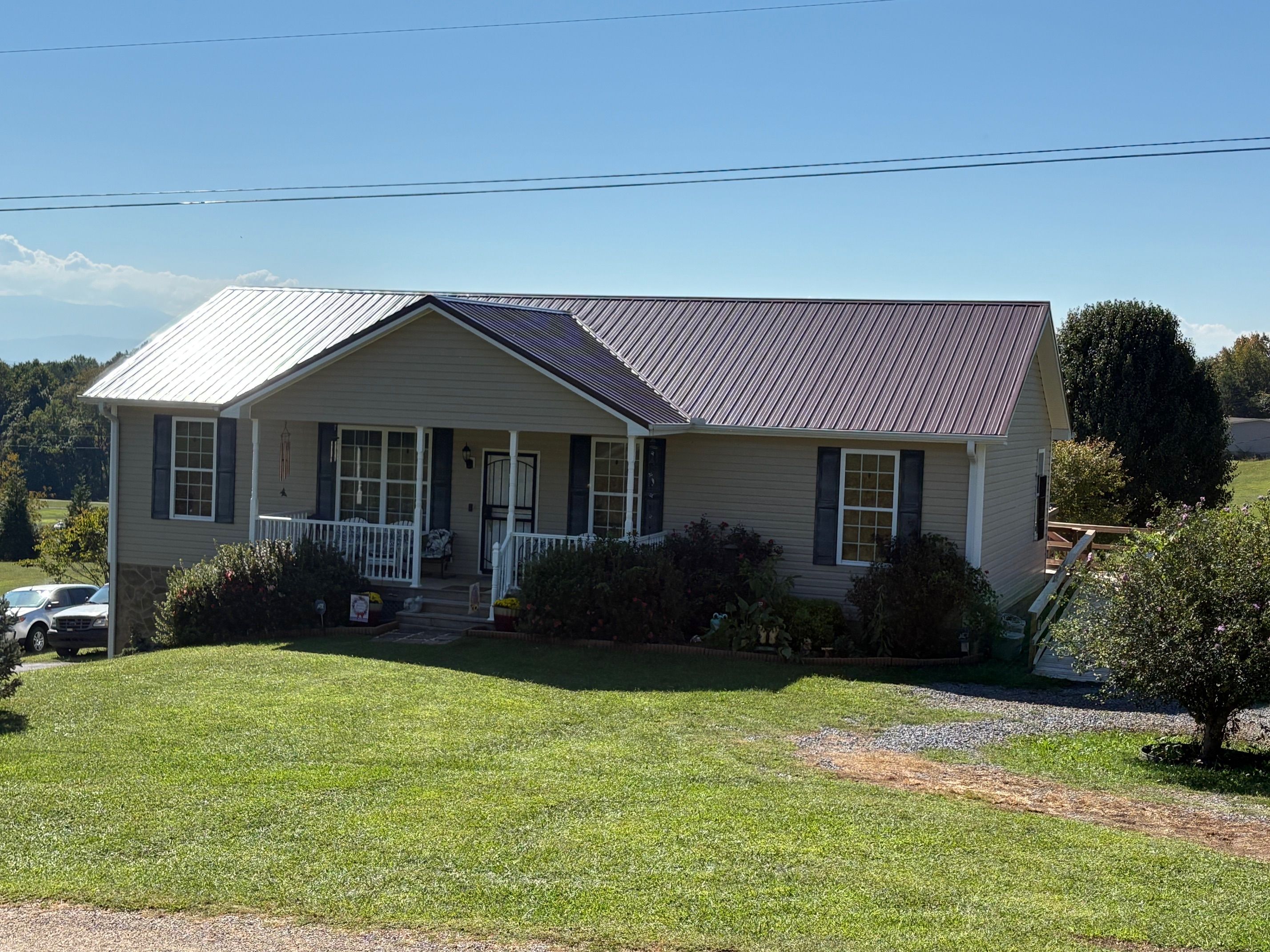  for Rock Star Roofing LLC  in Dandridge,  TN