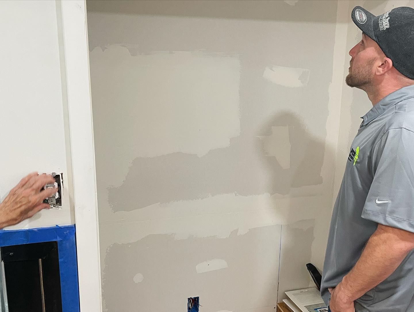  for Apex Painting in Livonia, MI
