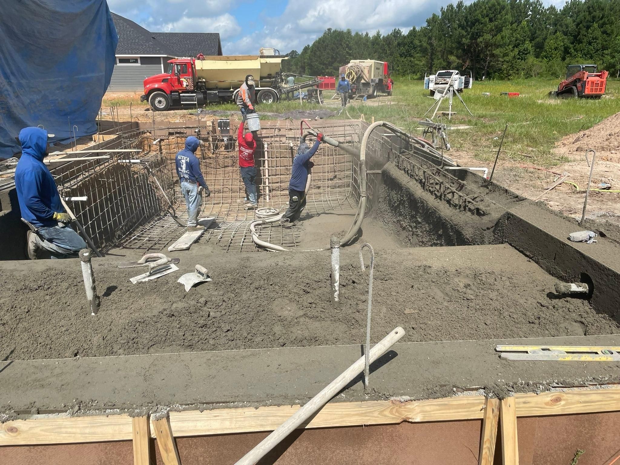  for Azteca Pool Construction LLC in Houston, TX