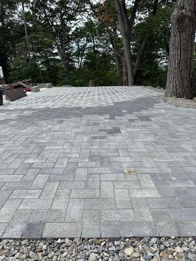  for J & R VISUAL LANDSCAPING in Haverhill, MA