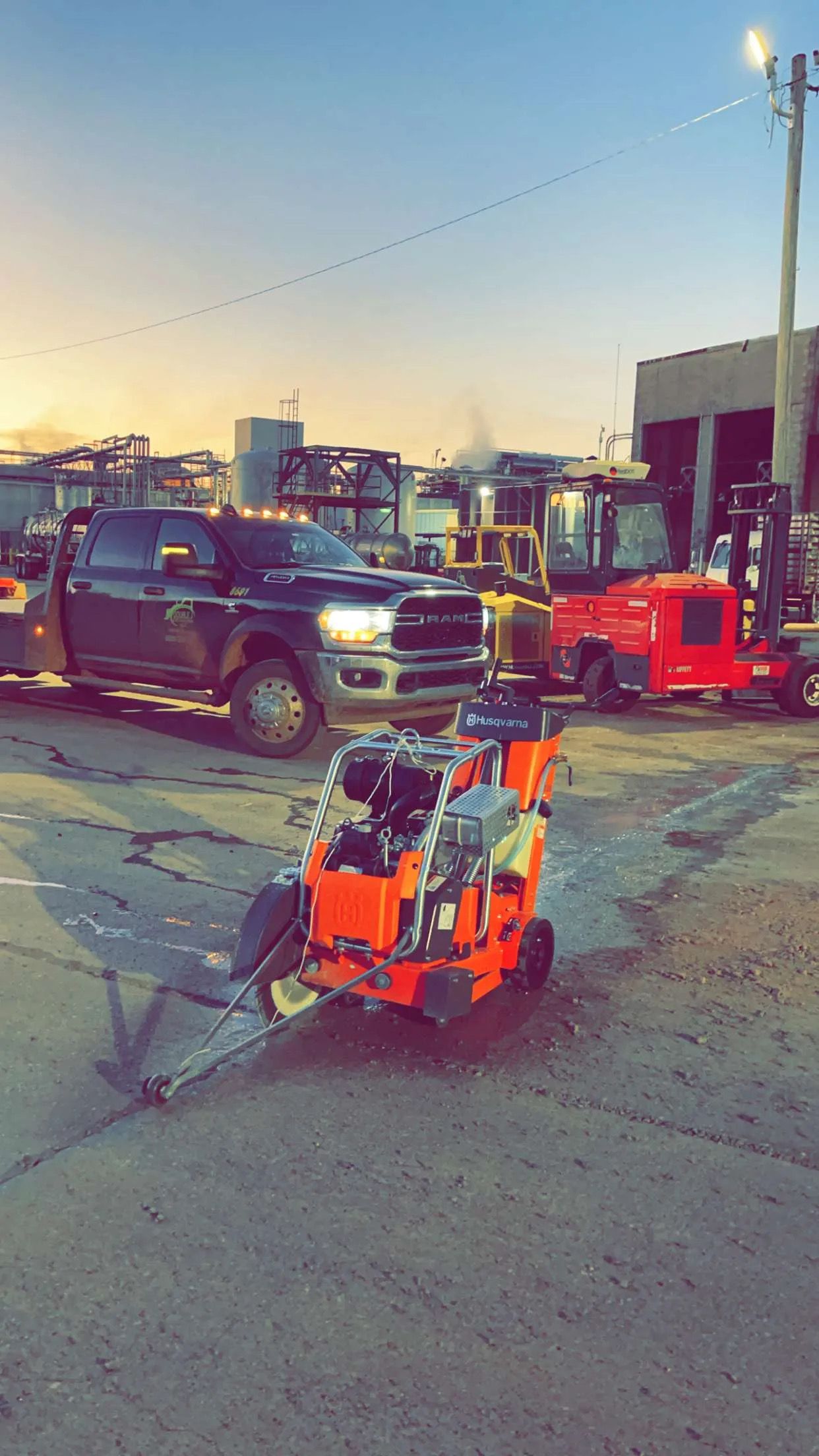 Rental Equipment  for JUSTIN JACQUES LLC DBA DOUBLE J EXCAVATION in Nashville, AR