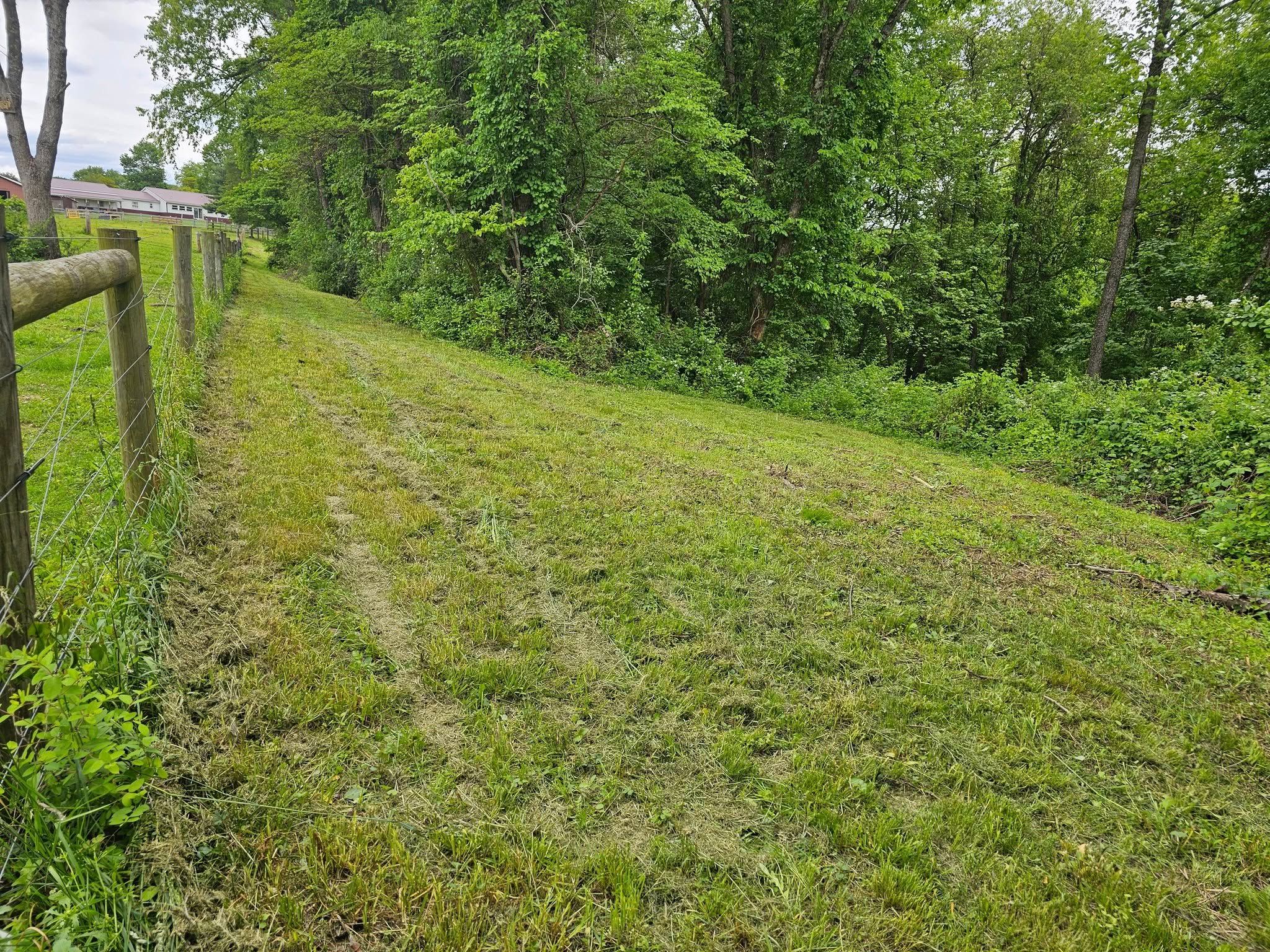  for I and R Stump Grinding in Thornville, OH