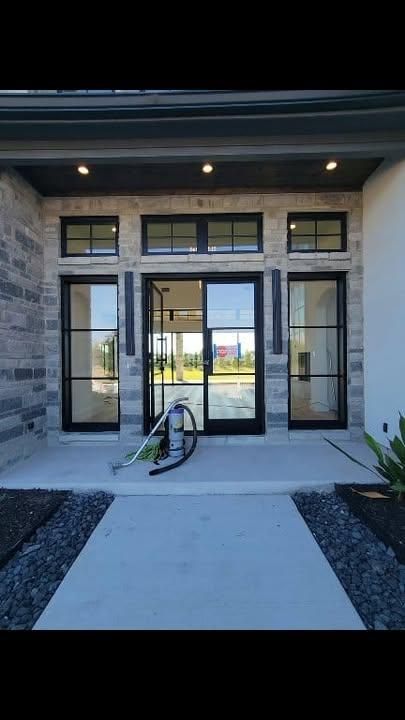  for Doctor Wood Floors LLC in Dallas, TX