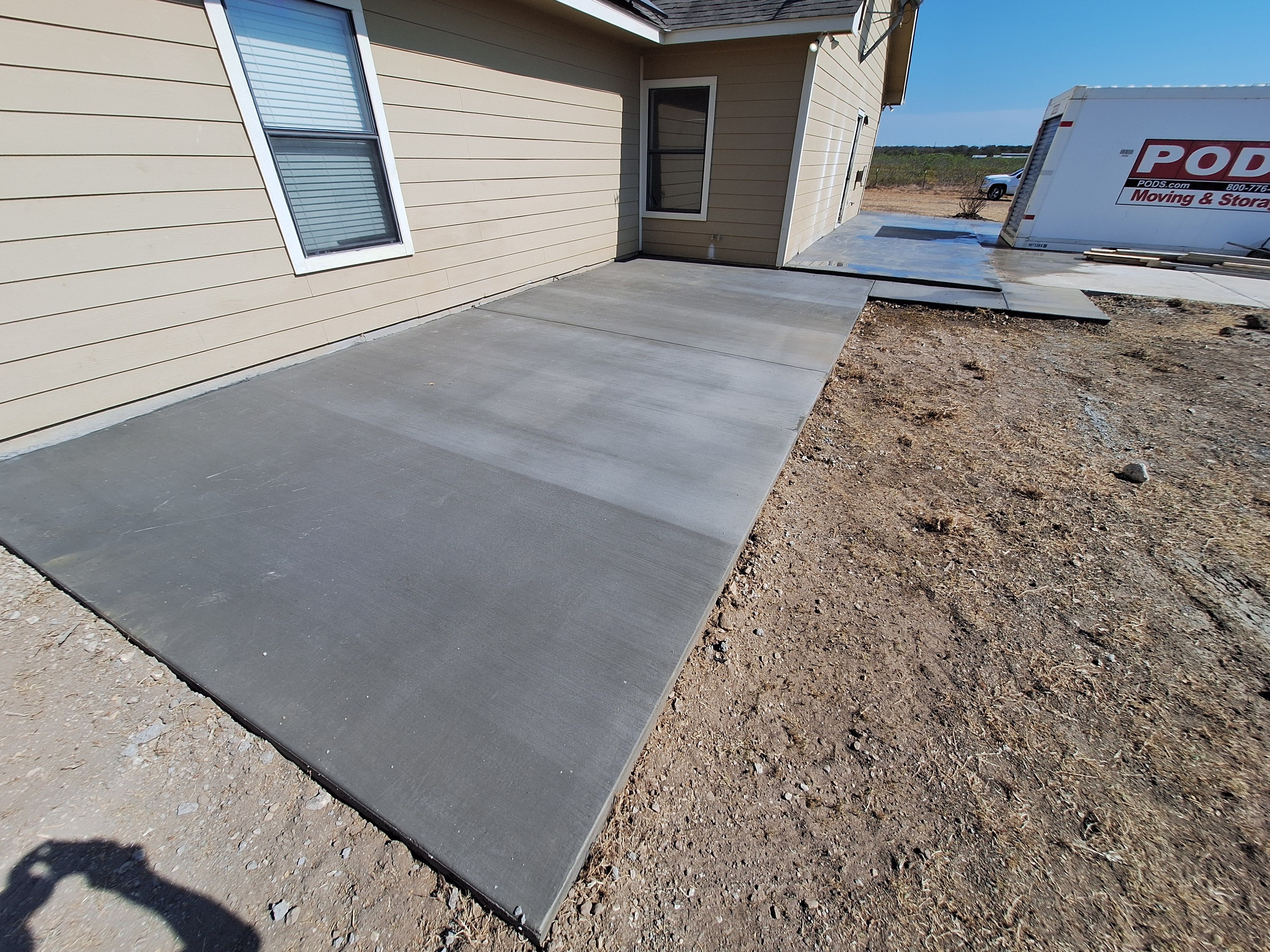  for Leo's Concrete Crew in Elgin, TX
