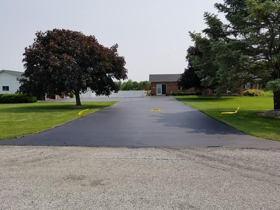  for Smith's Paving and Sealcoating in Rushville, IN