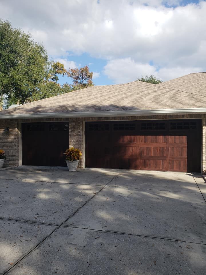 Garage Door Installation for Advantage Garage Doors, LLC in De Leon Springs, FL