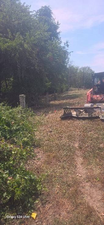  for I and R Stump Grinding in Thornville, OH