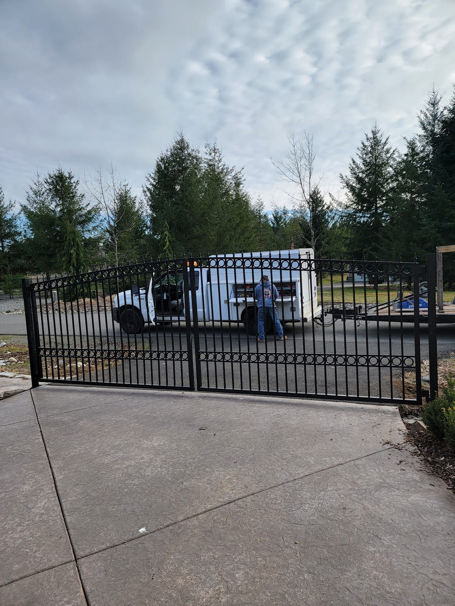  for Custom Gates Welding, LLC. in Auburn, WA