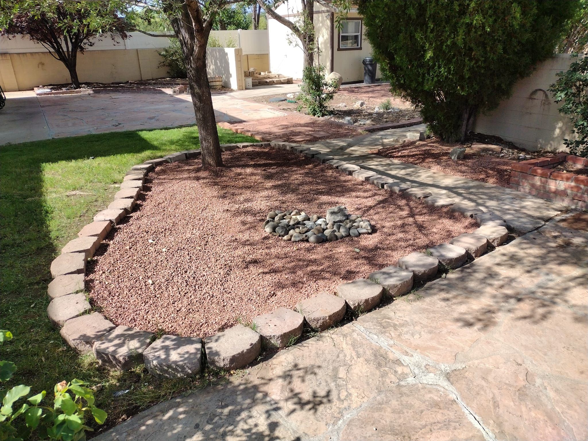 Residential Lawn Maintenance for 2 Brothers Landscaping in Albuquerque, NM